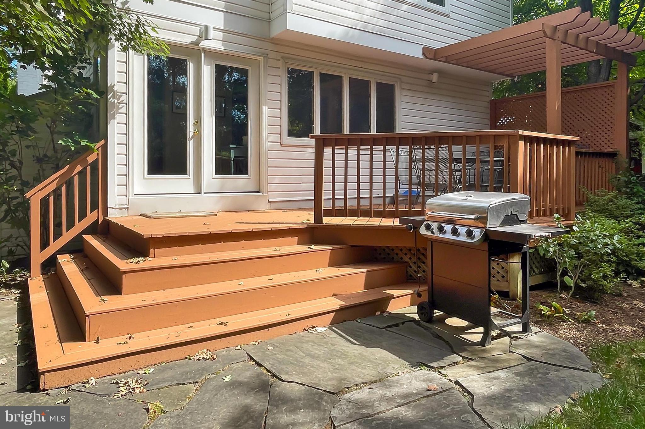 JEFFERSON PARK - Residential