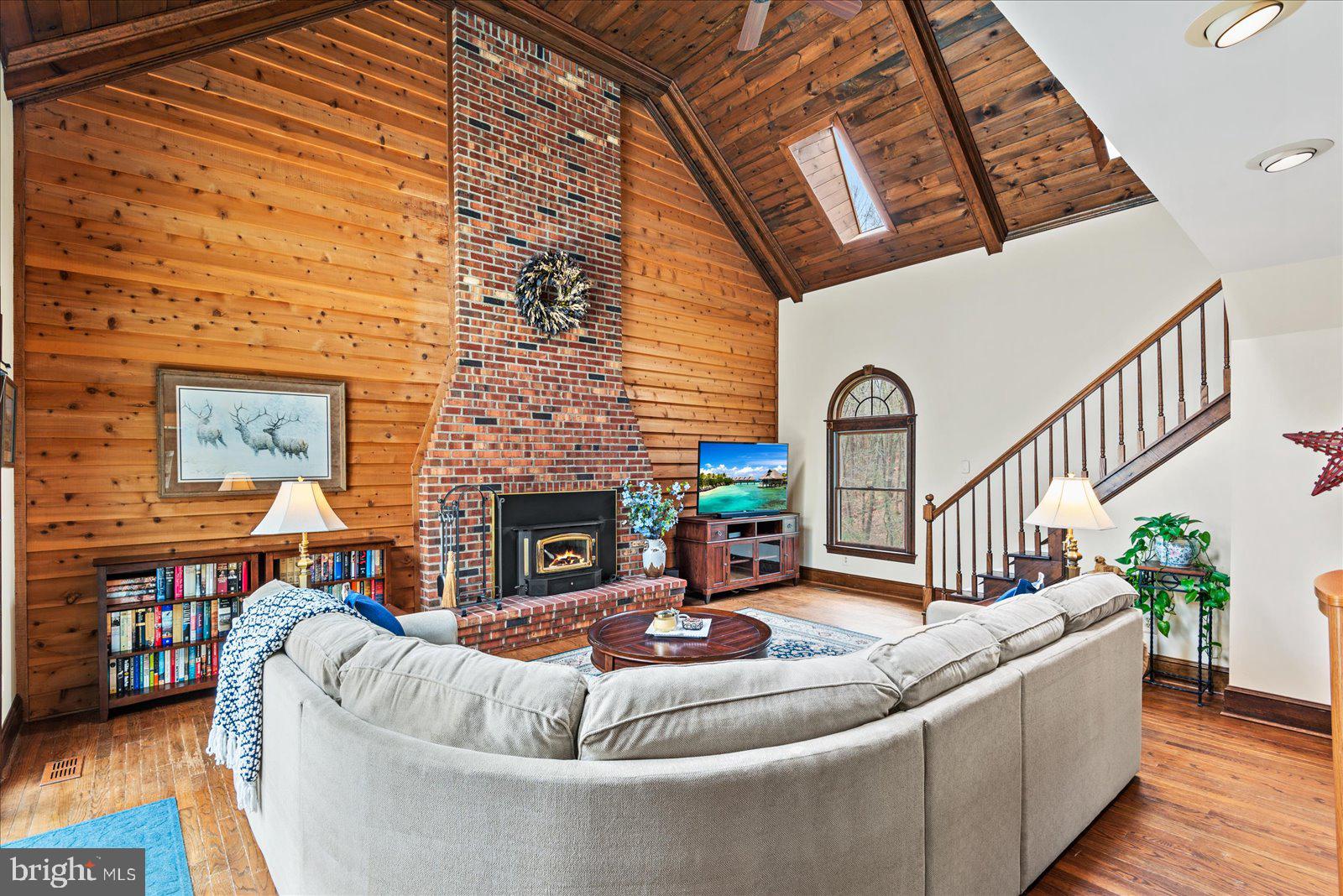 RIVER BLUFFS - Residential