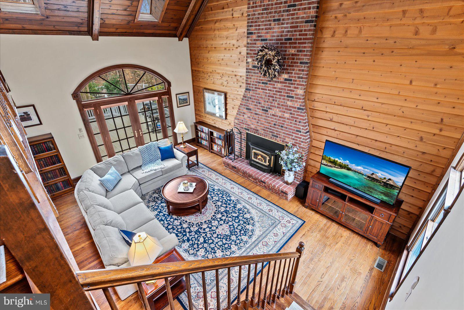 RIVER BLUFFS - Residential