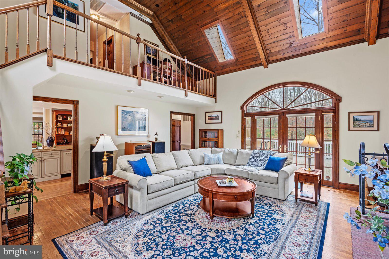RIVER BLUFFS - Residential