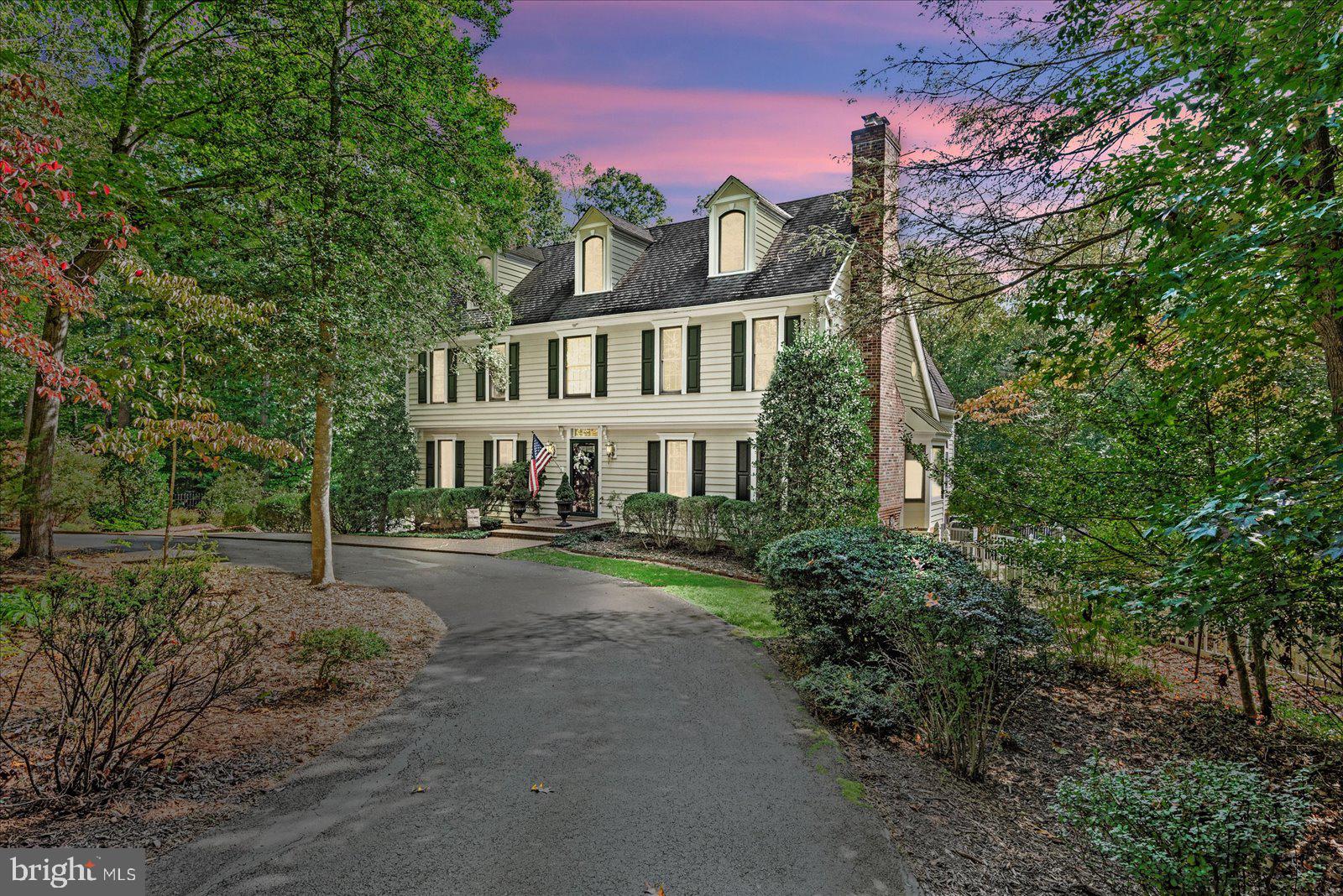 RIVER BLUFFS - Residential