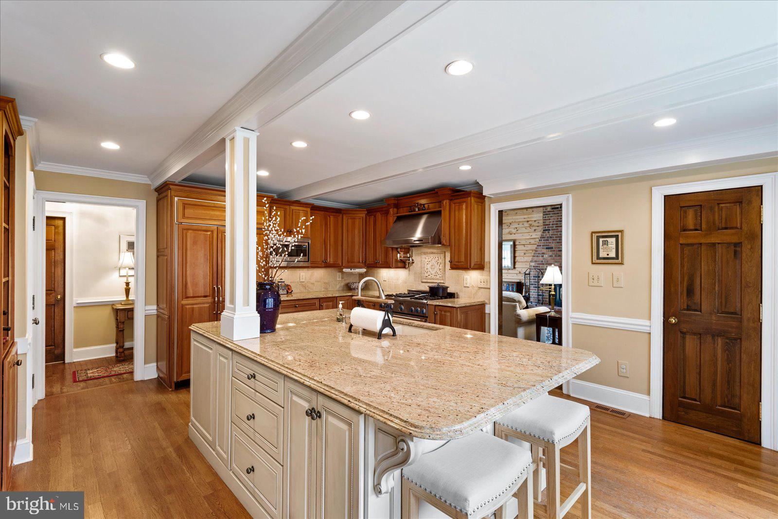 RIVER BLUFFS - Residential