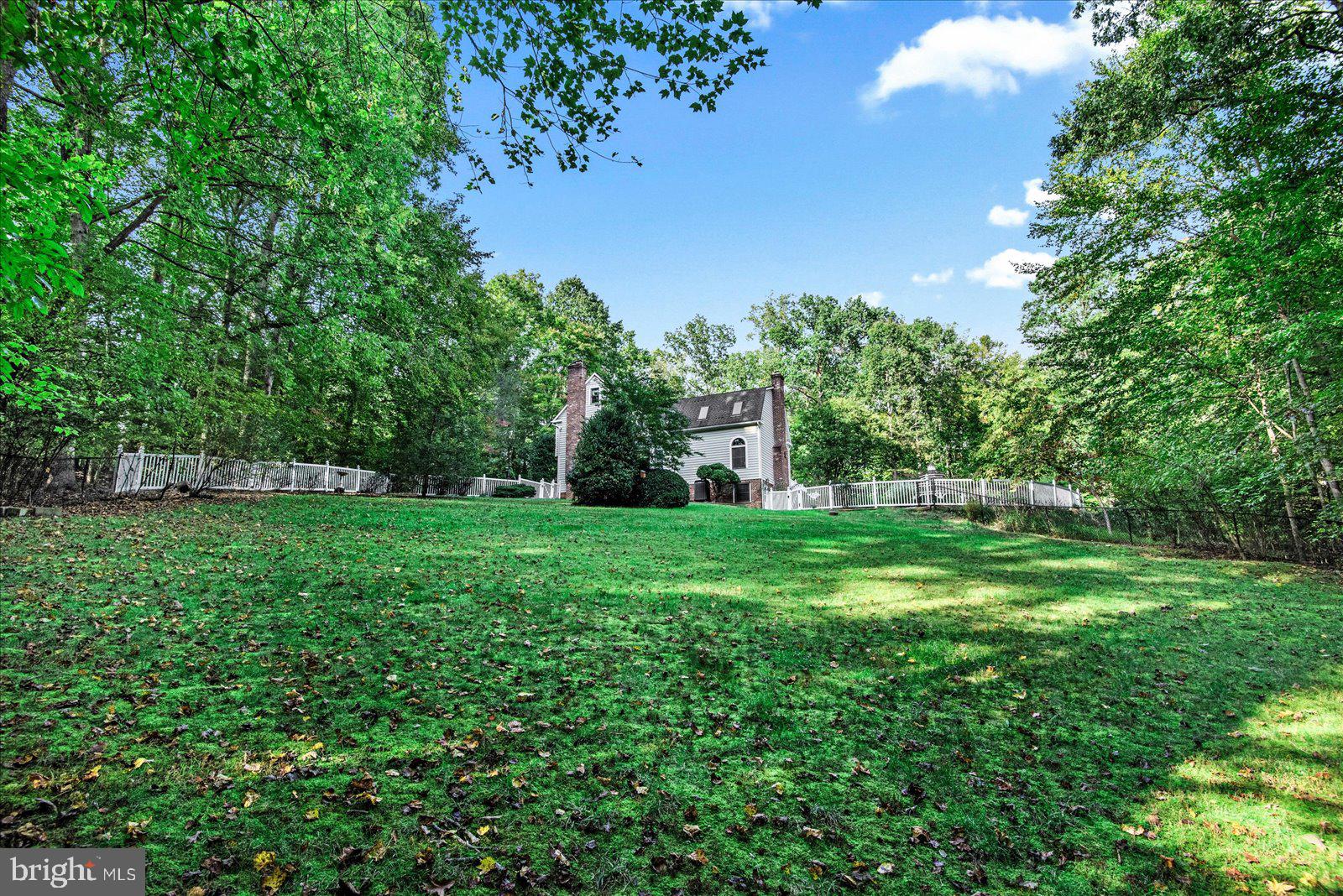 RIVER BLUFFS - Residential