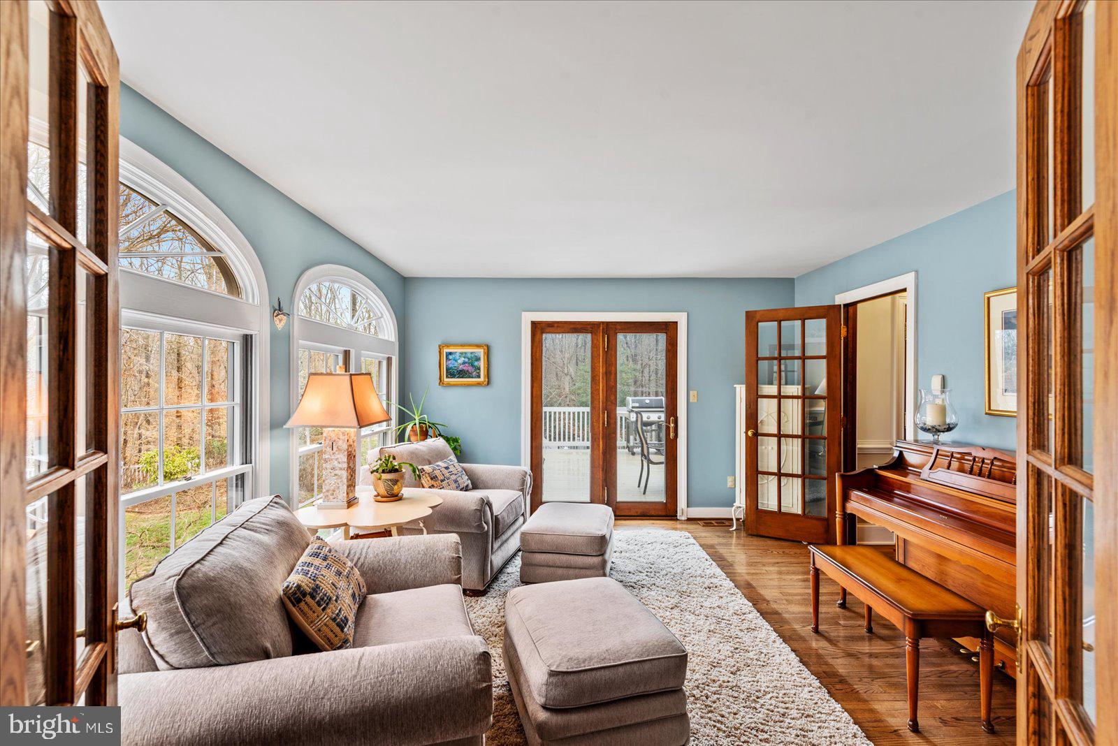 RIVER BLUFFS - Residential