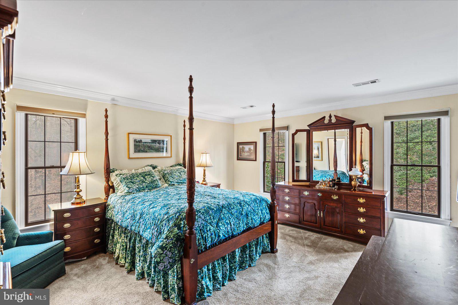 RIVER BLUFFS - Residential