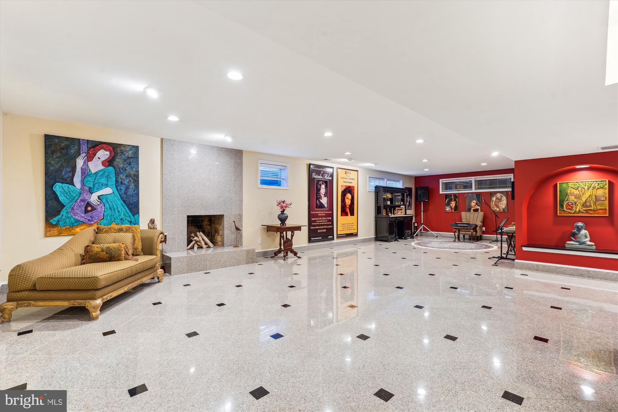 CEDARS OF MC LEAN - Residential