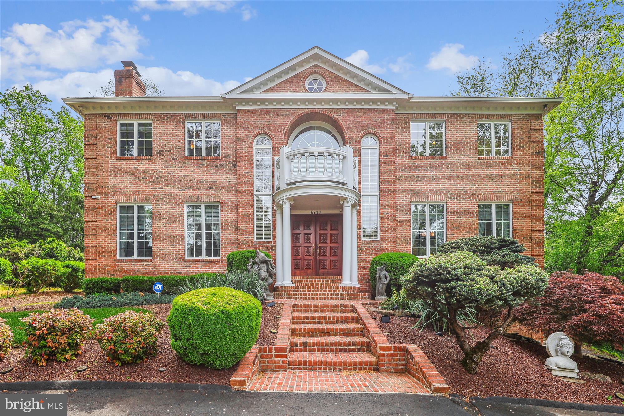 CEDARS OF MC LEAN - Residential