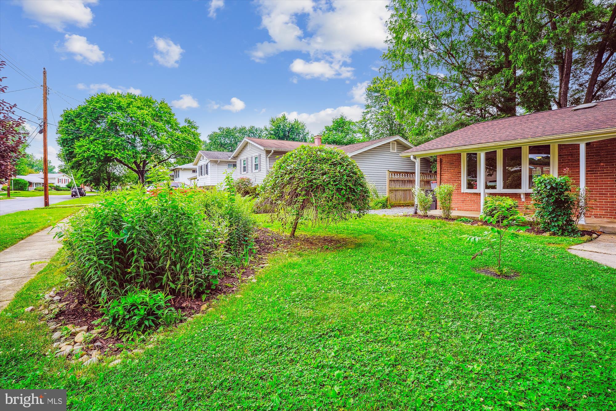 13537 VANDALIA DRIVE