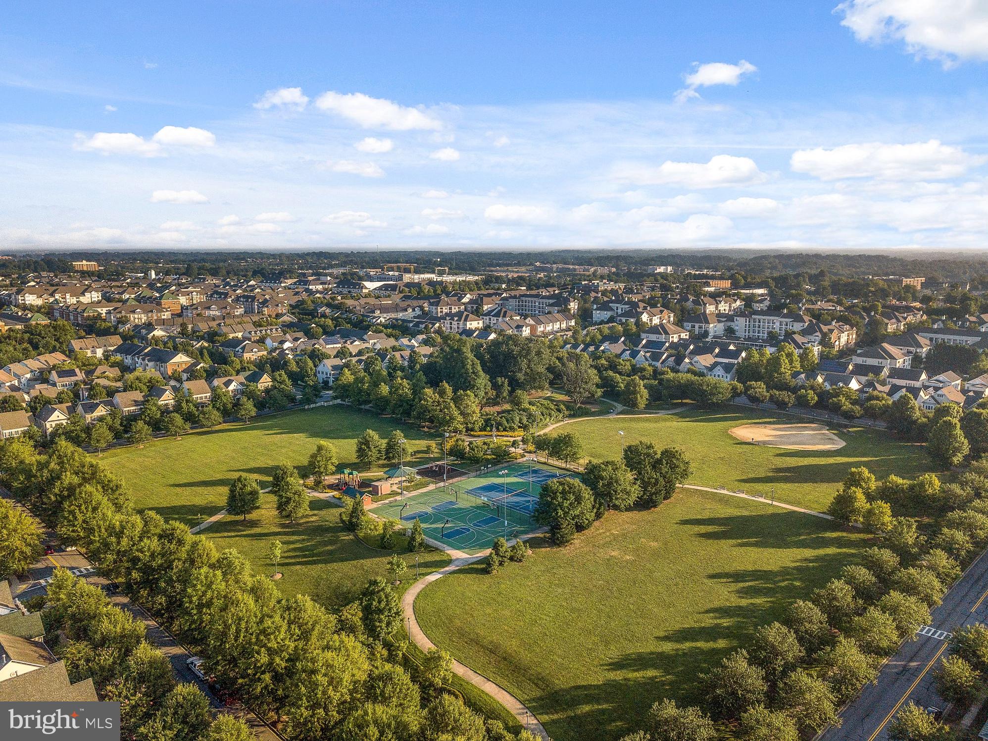 KING FARM - Residential Lease