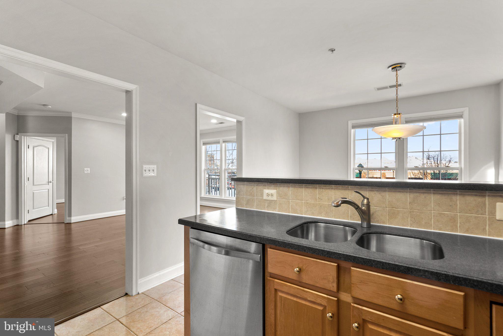 KING FARM - Residential Lease