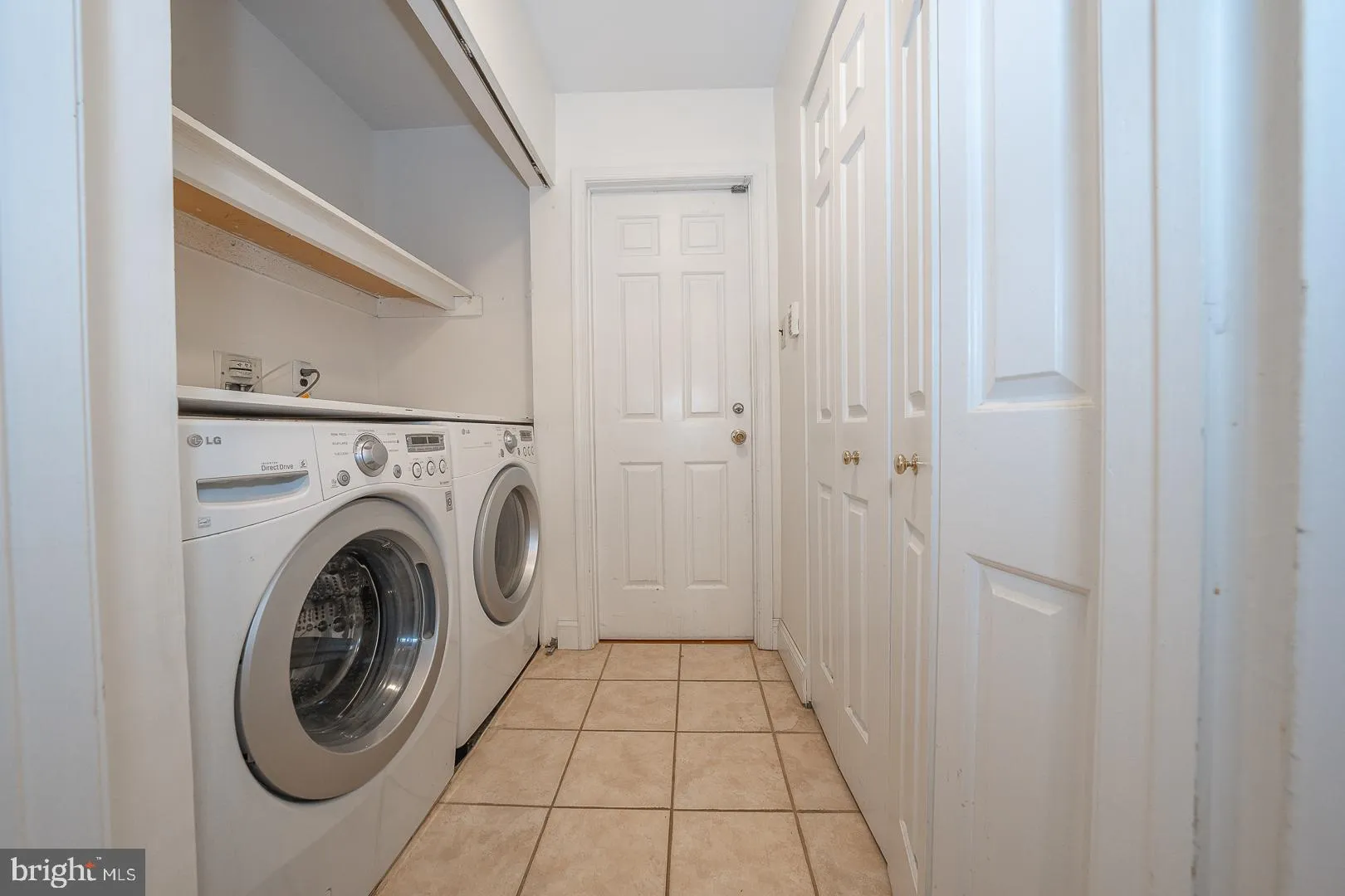 Wayne, Pennsylvania 19087, United States, 2 Bedrooms Bedrooms, ,2 BathroomsBathrooms,Residential,Active,200558