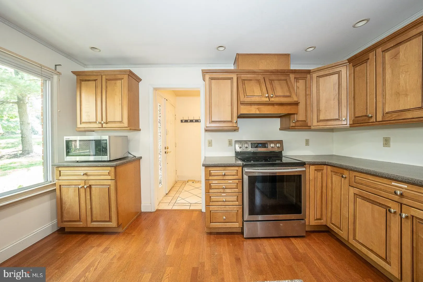 Wayne, Pennsylvania 19087, United States, 2 Bedrooms Bedrooms, ,2 BathroomsBathrooms,Residential,Active,200558