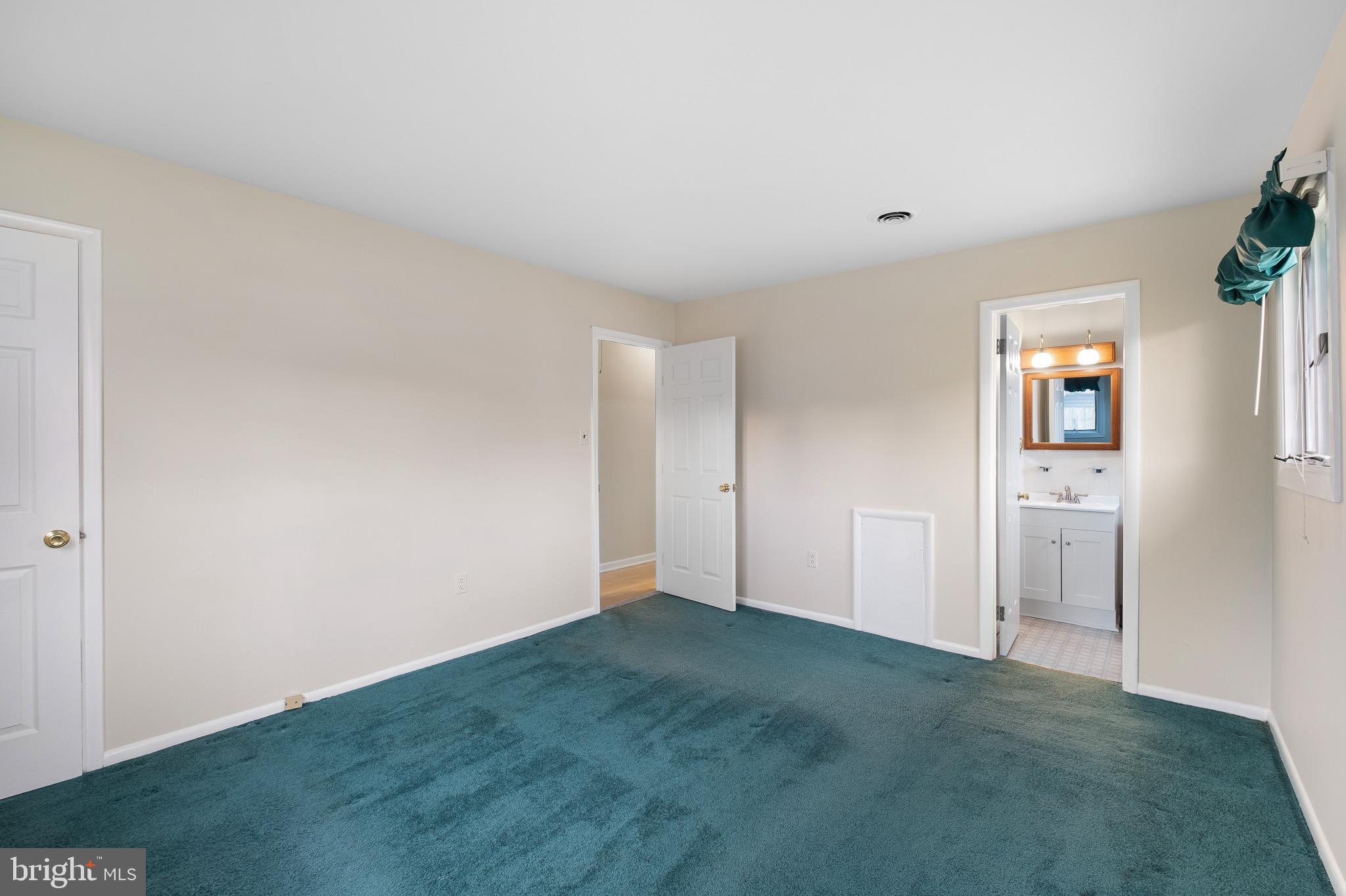 RED MILL FARMS - Residential