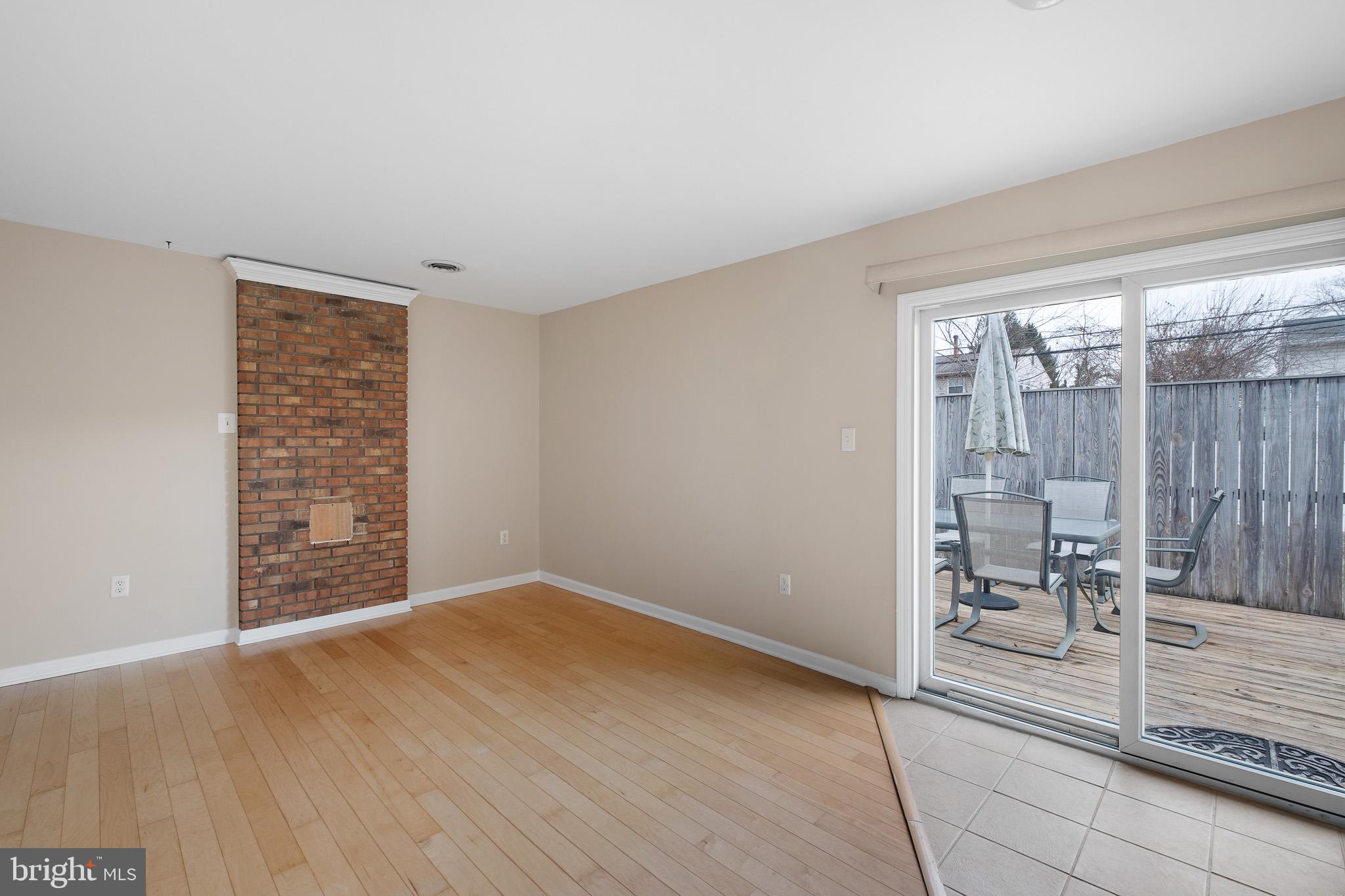 RED MILL FARMS - Residential