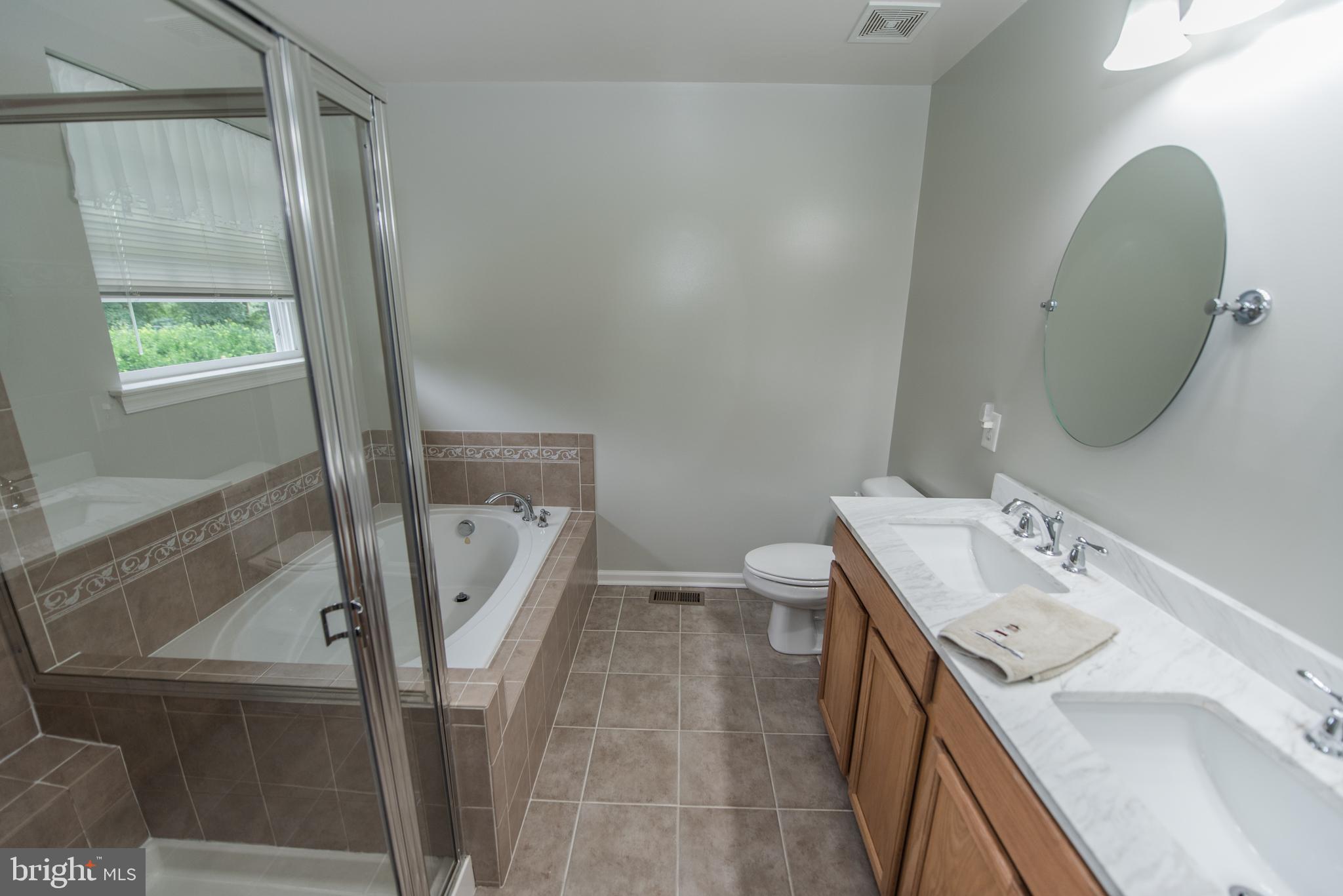 MADDEX FARM - Residential