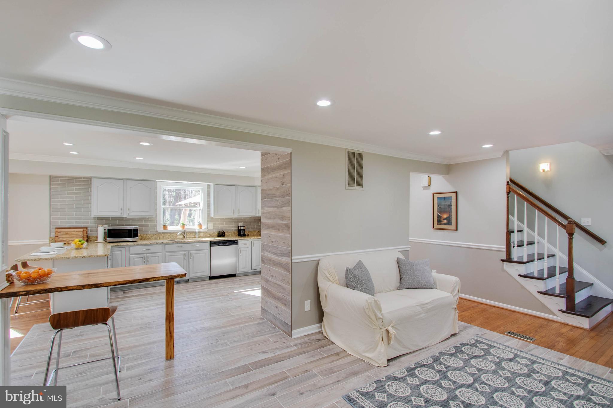 MASON NECK - Residential