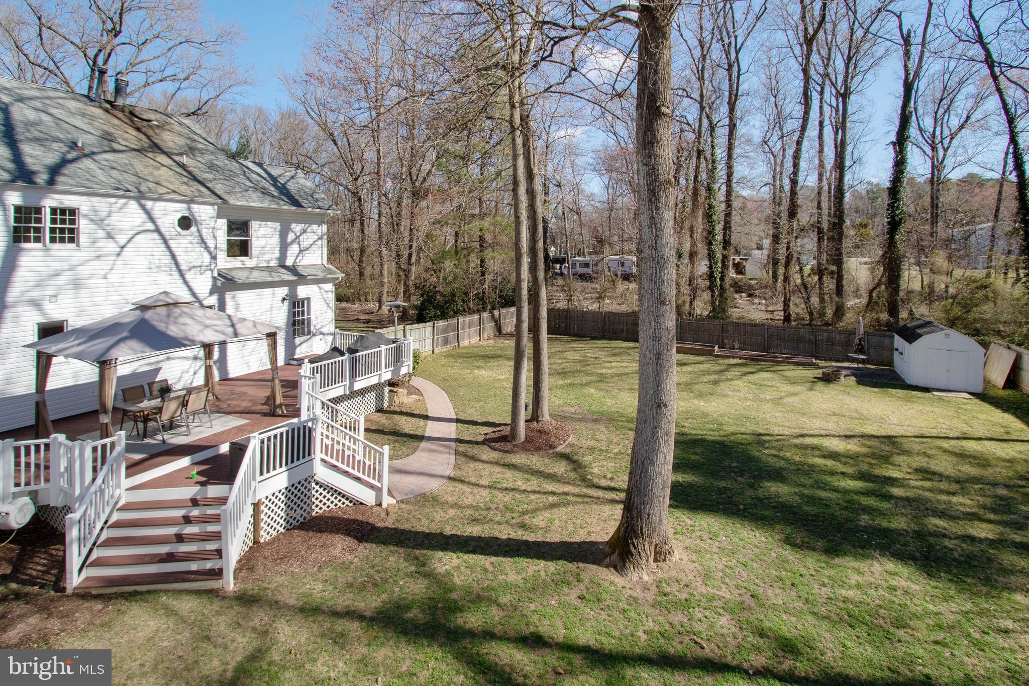 MASON NECK - Residential