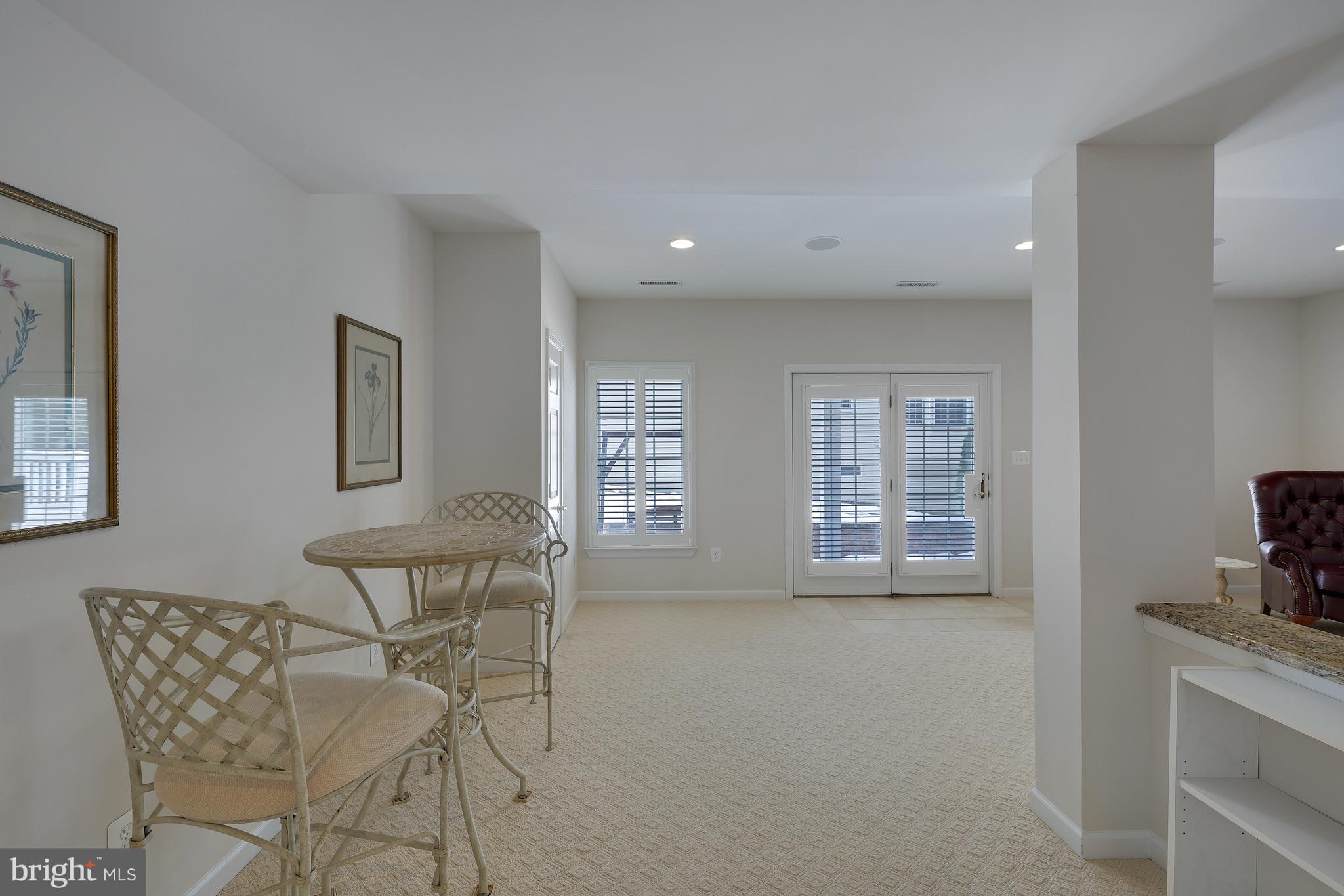 HUNT-BELMONT CNTRY CLUB - Residential