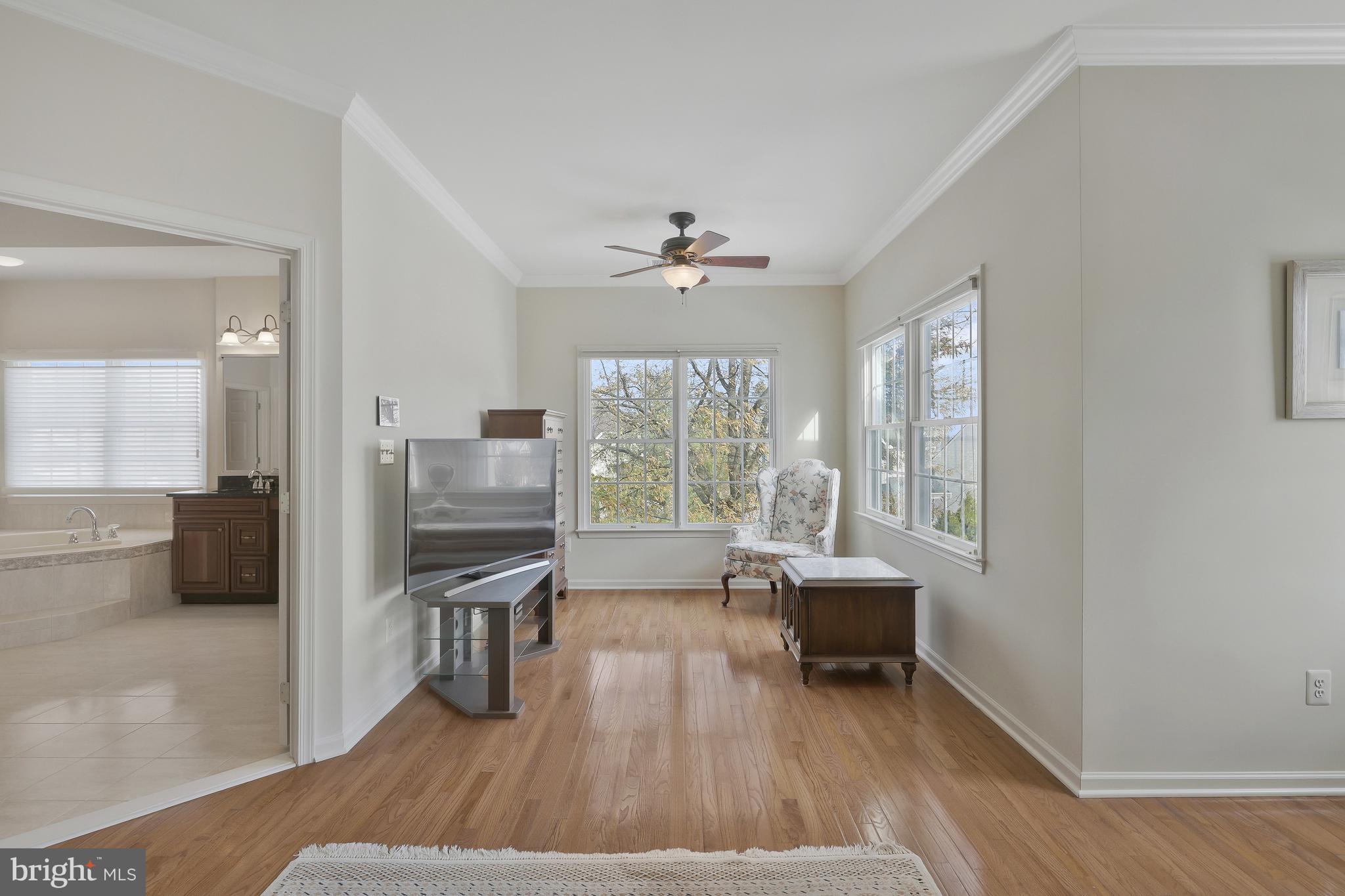 HUNT-BELMONT CNTRY CLUB - Residential