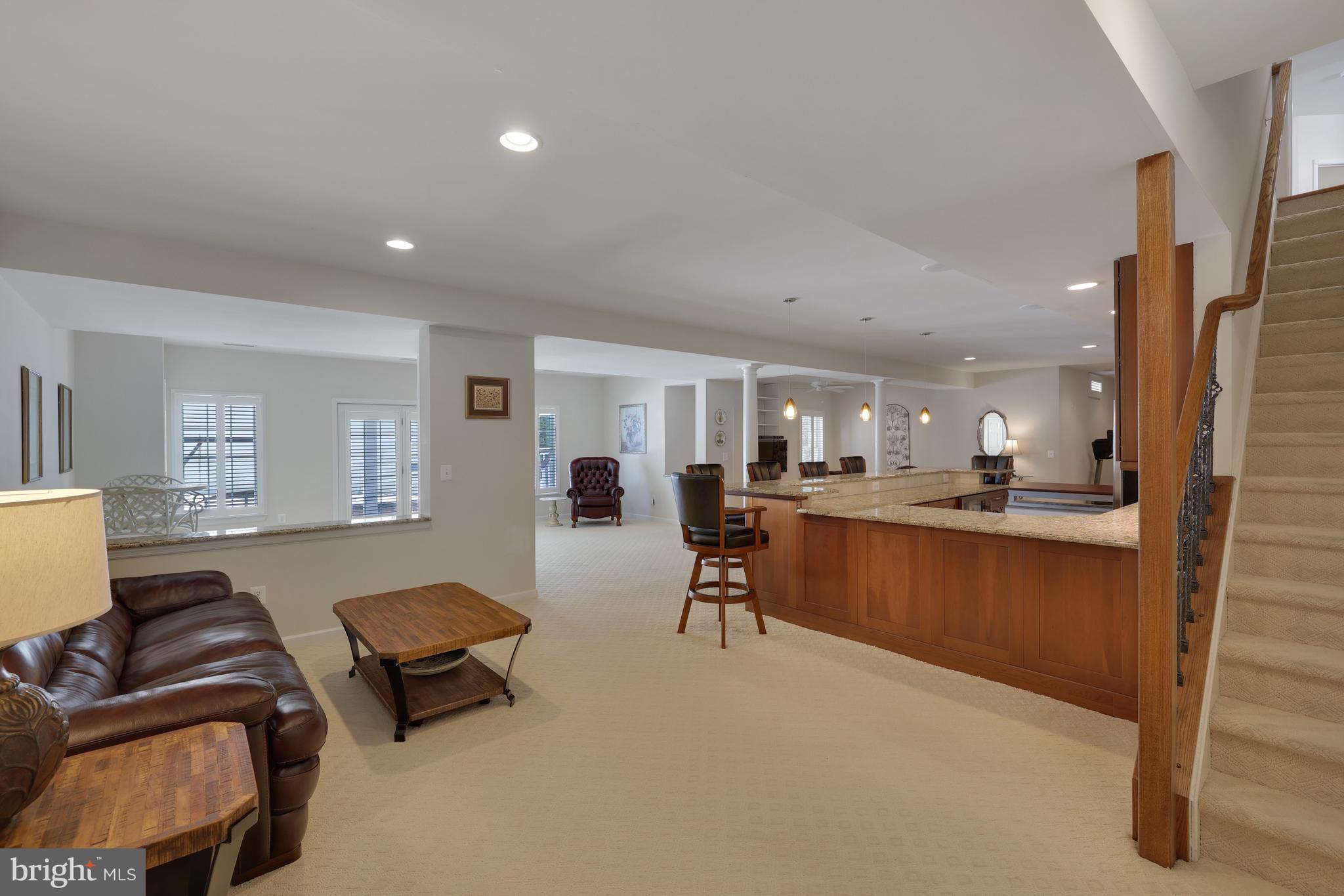 HUNT-BELMONT CNTRY CLUB - Residential