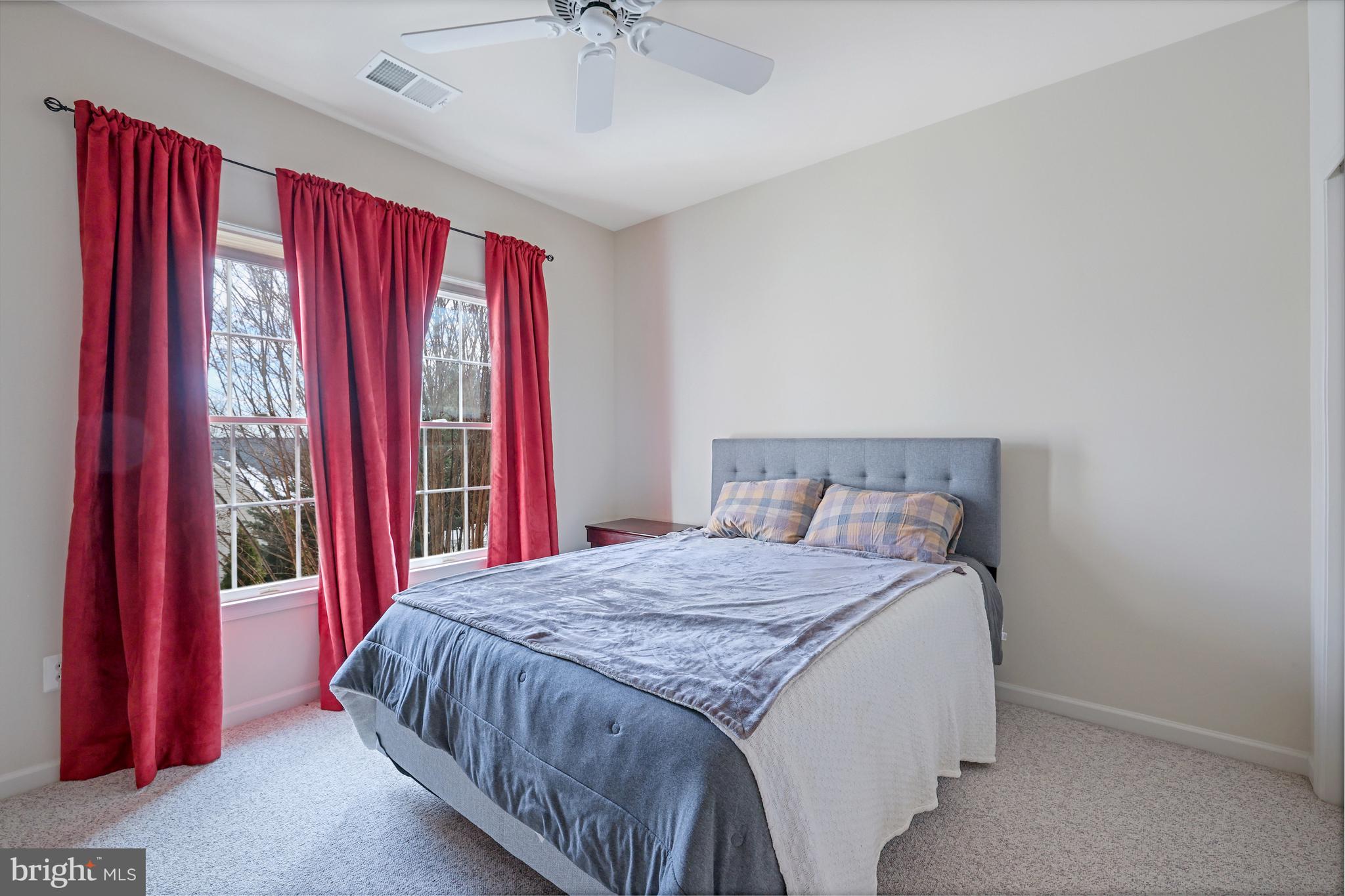 HUNT-BELMONT CNTRY CLUB - Residential