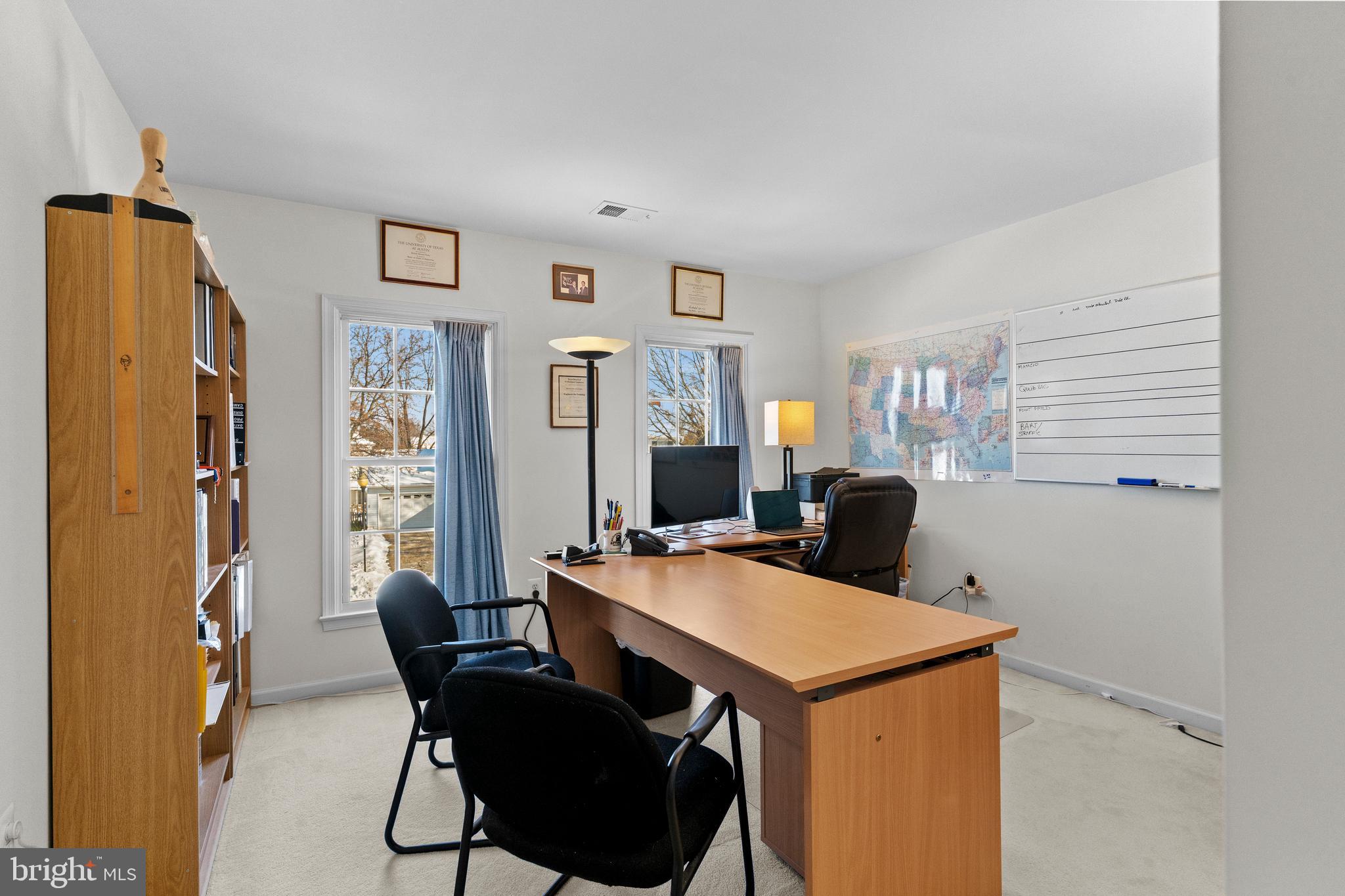 ASHBURN VILLAGE - Residential