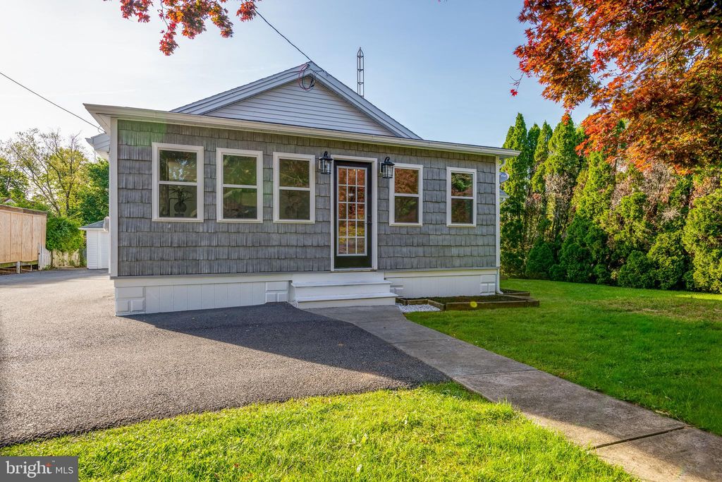 Photo of 1385 NEW HOLLAND PIKE, LANCASTER, PA 17601 (MLS # PALA2034088)