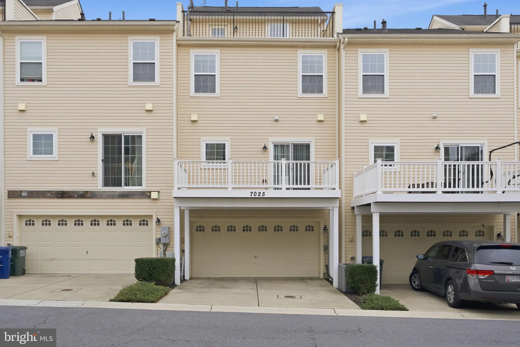 Hanover, Maryland 21076, United States, 4 Bedrooms Bedrooms, ,5 BathroomsBathrooms,Residential,Active,255286