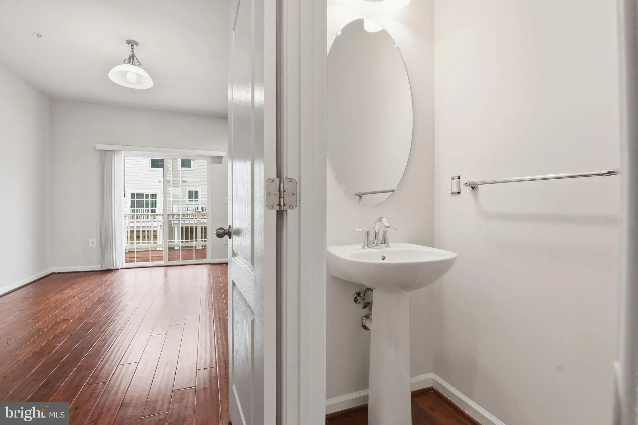 Hanover, Maryland 21076, United States, 4 Bedrooms Bedrooms, ,5 BathroomsBathrooms,Residential,Active,255286