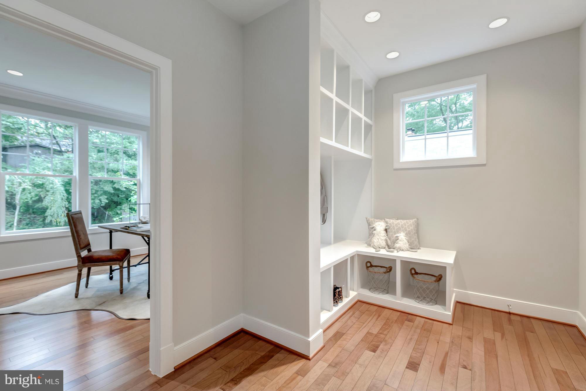 CHESTERFIELD - Residential