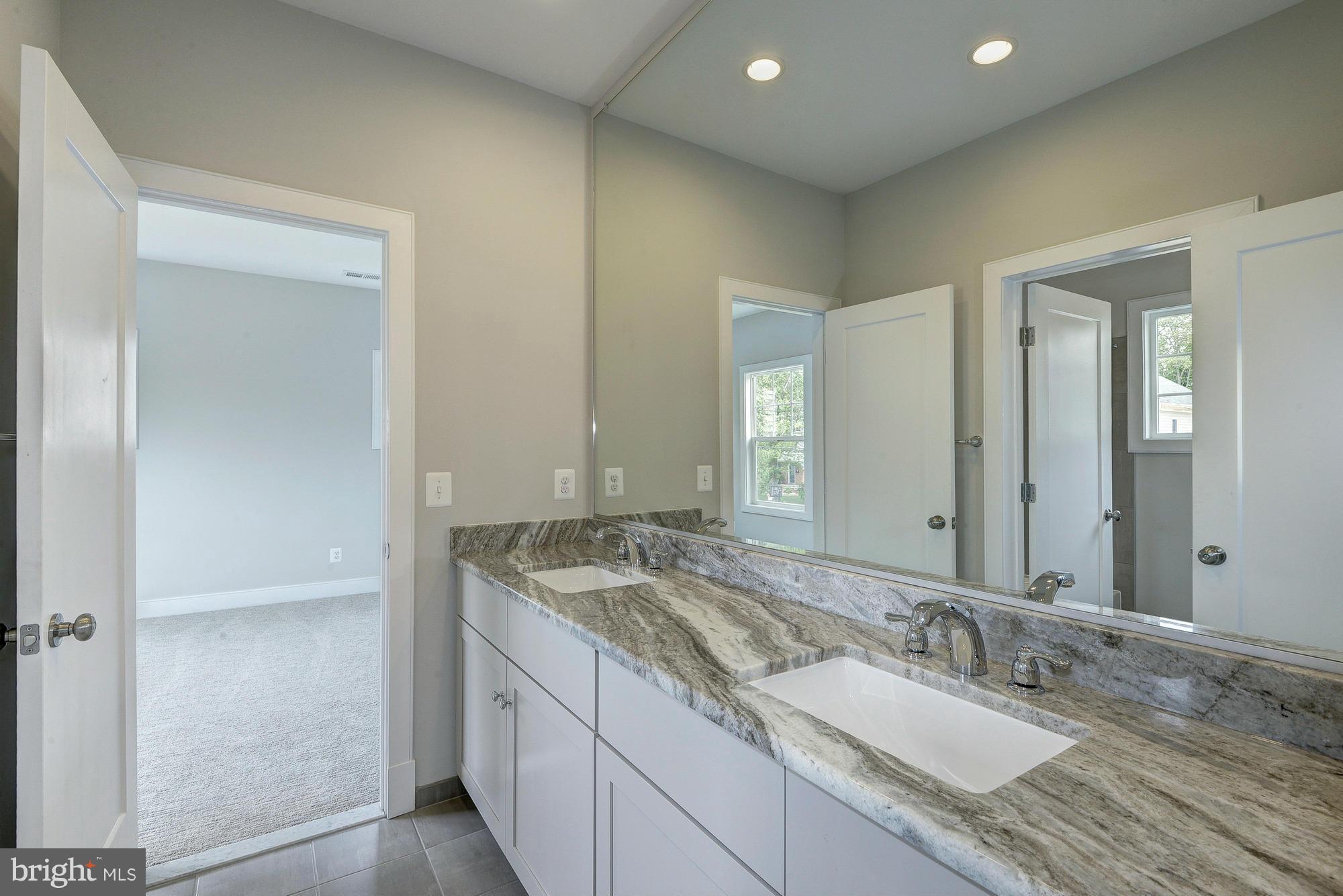 CHESTERFIELD - Residential