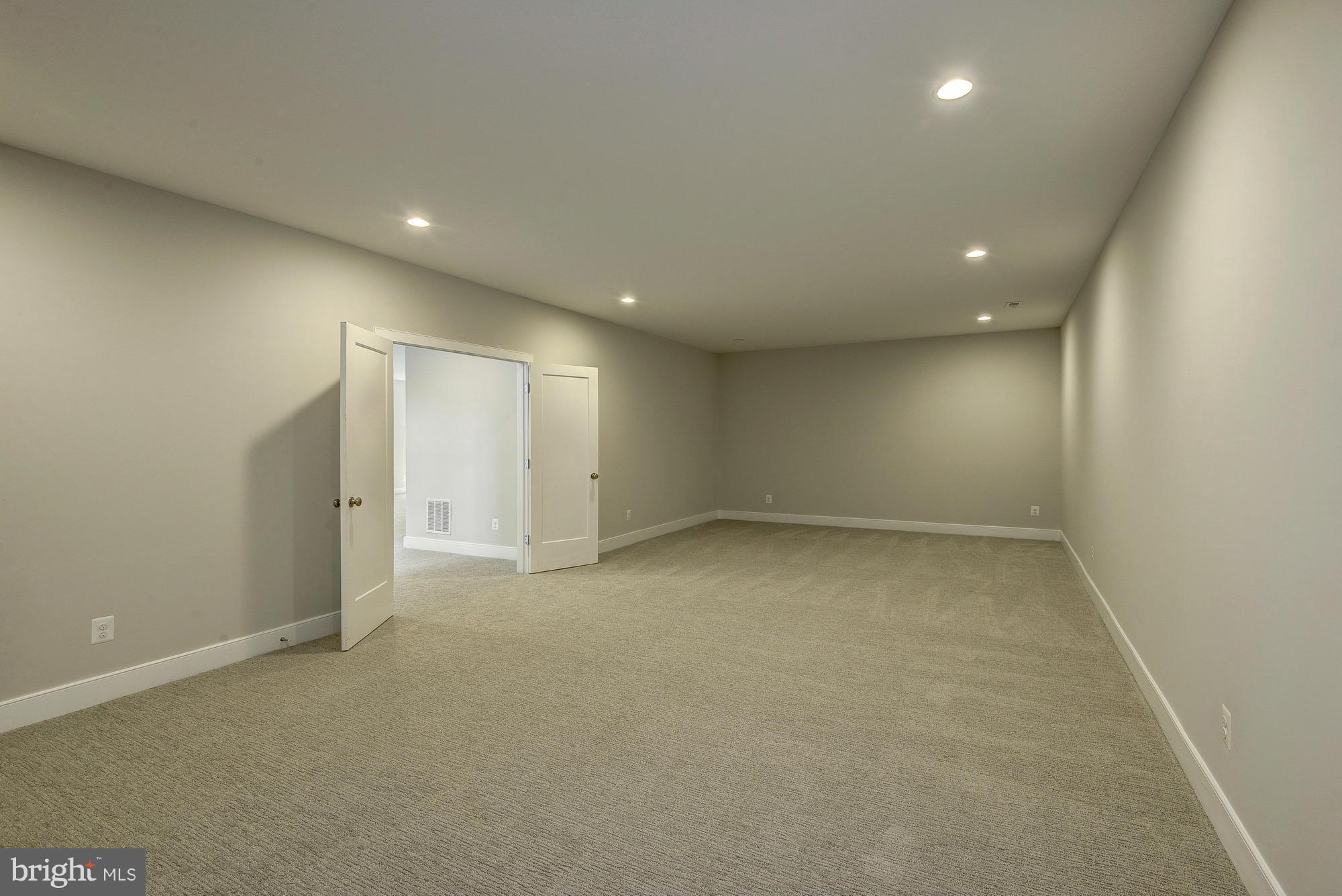 CHESTERFIELD - Residential