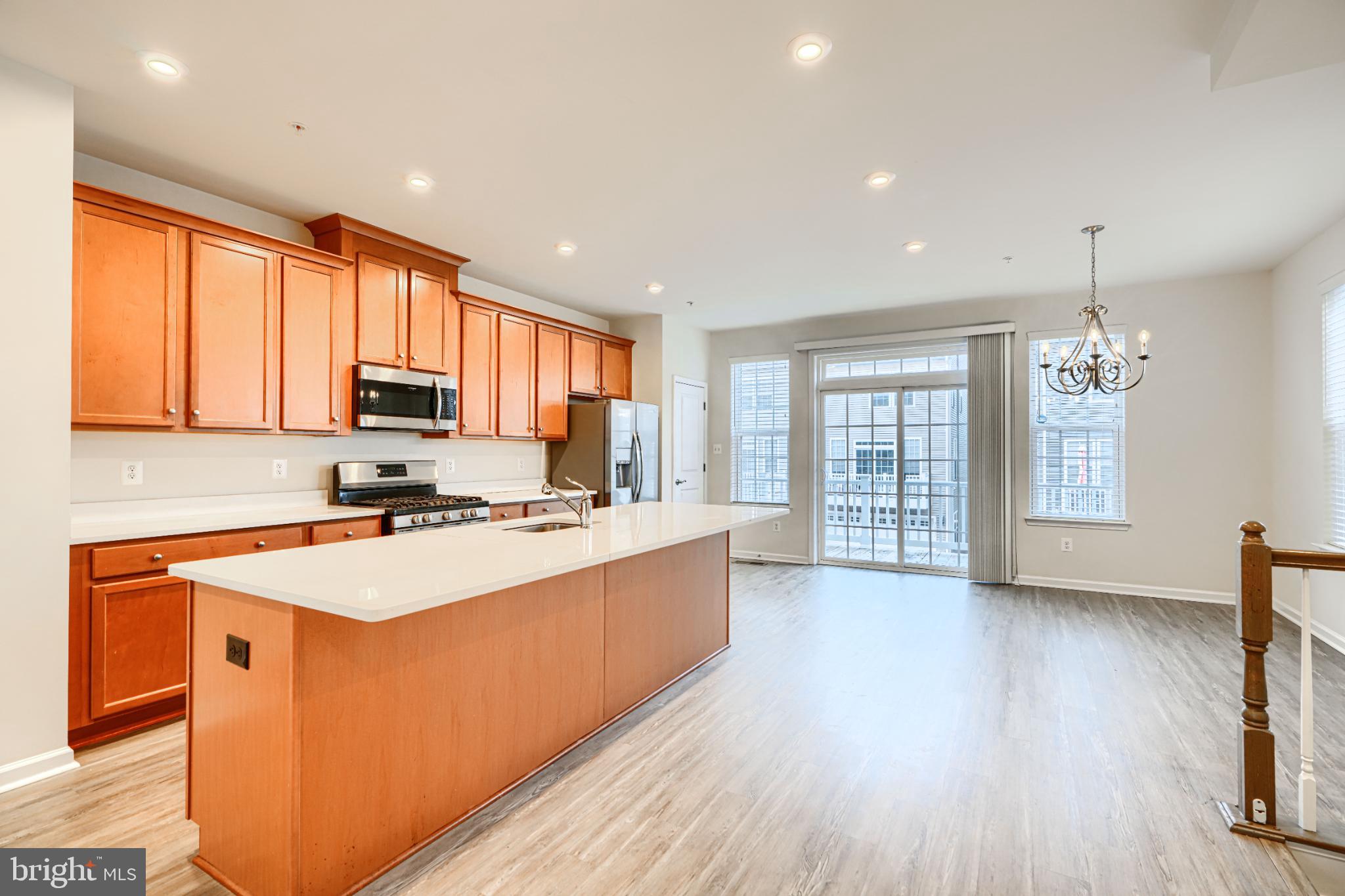 METRO POINTE - Residential Lease