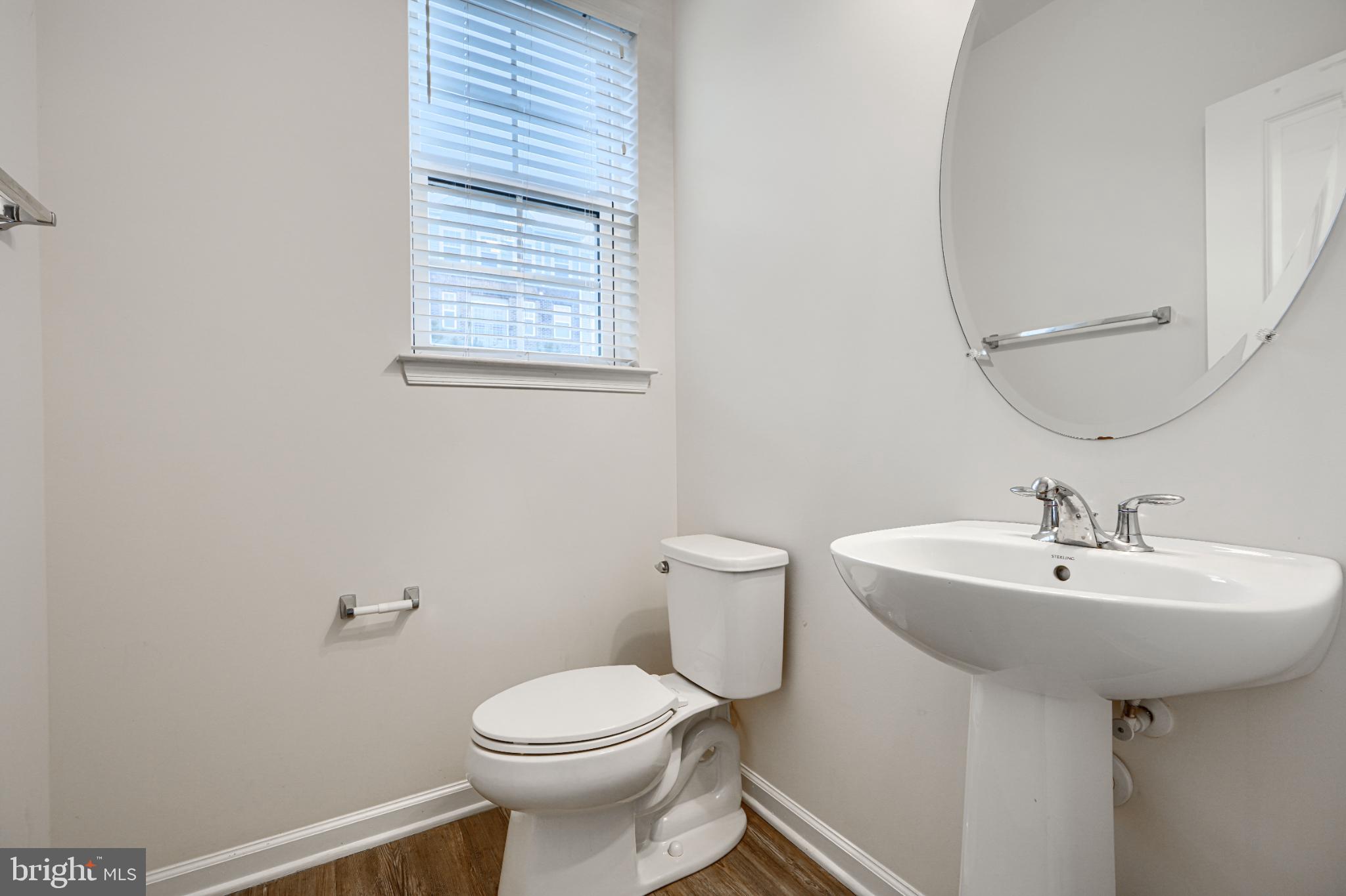 METRO POINTE - Residential Lease