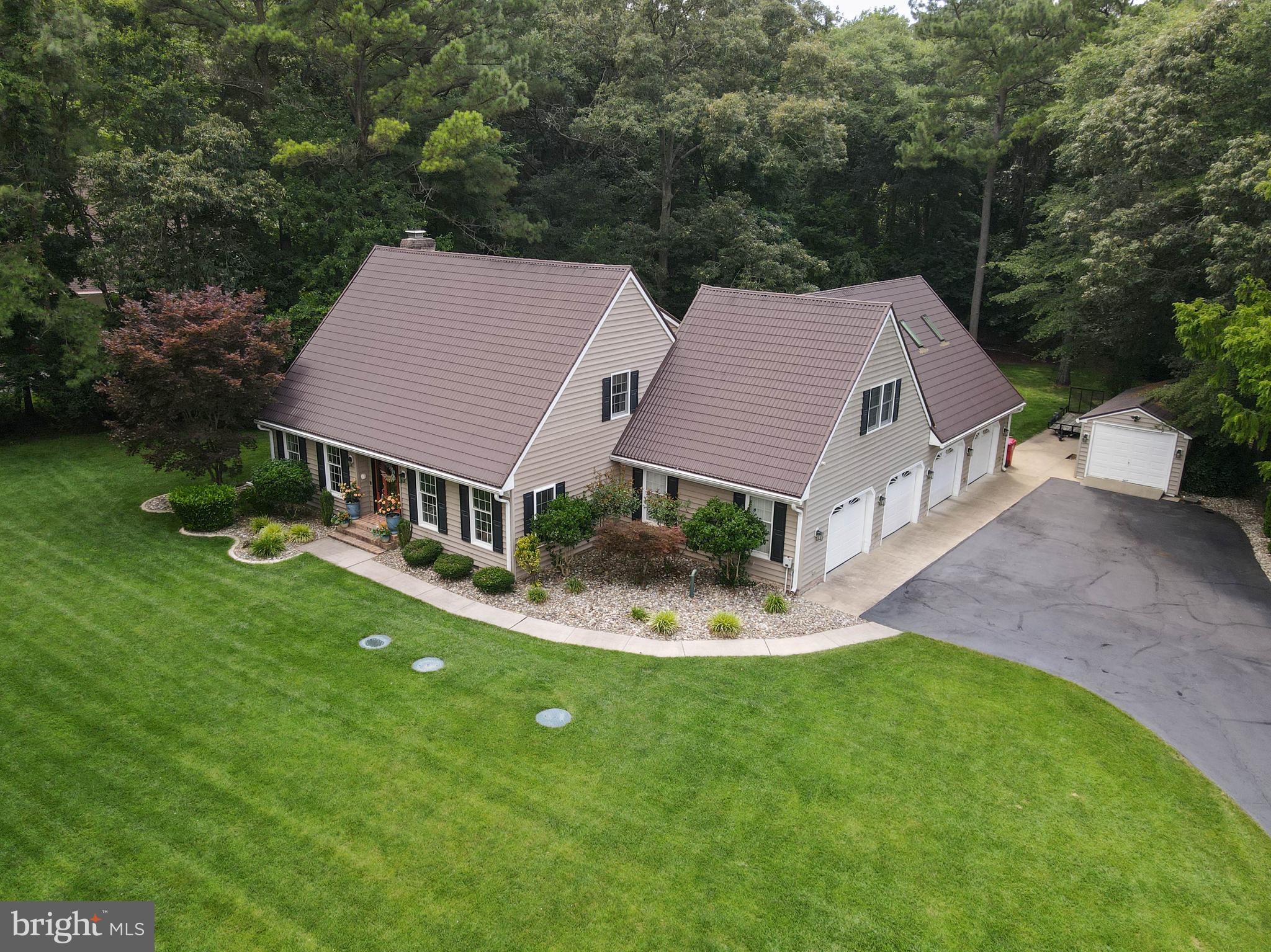 RIVERS END - Residential