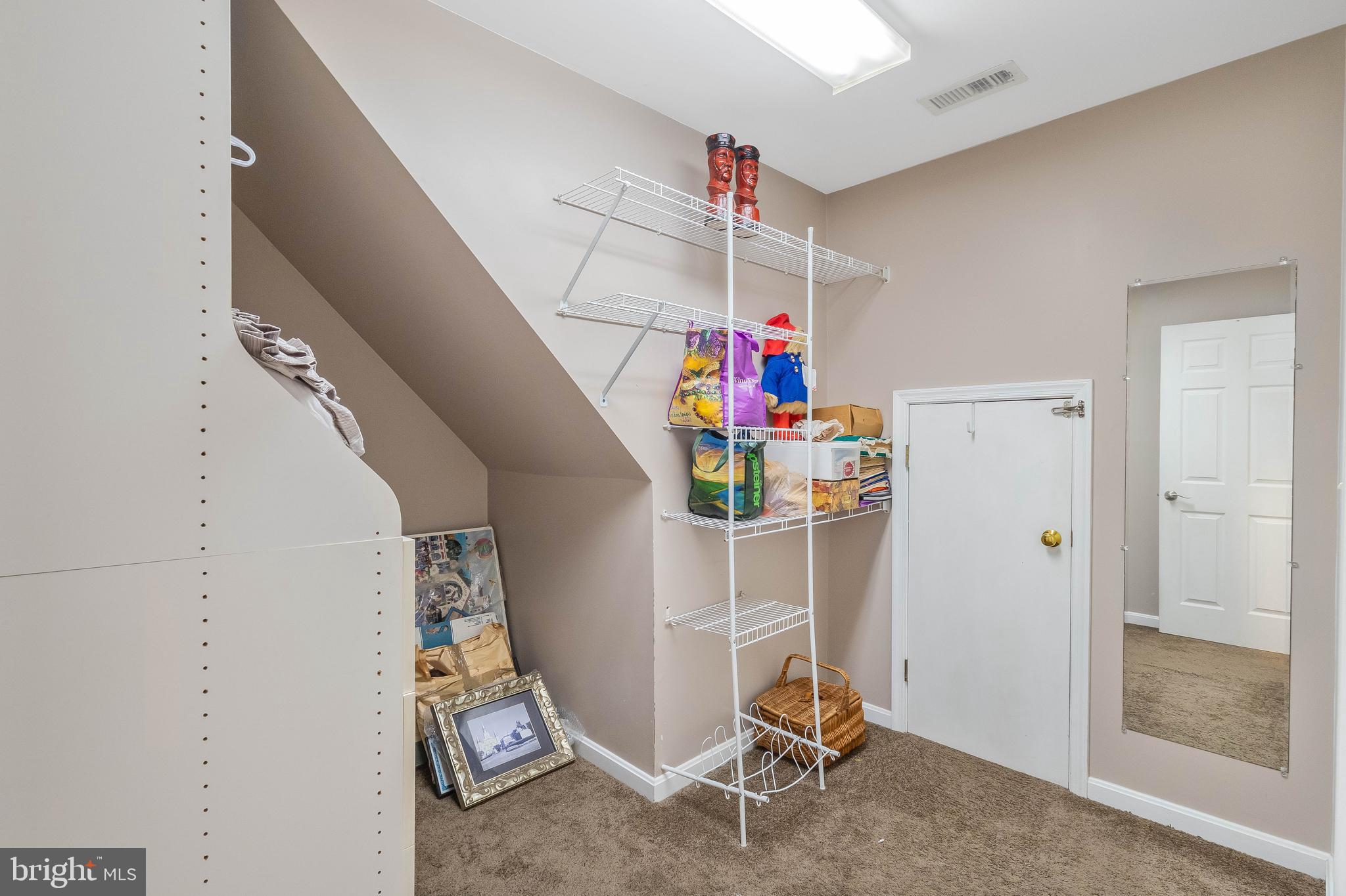 RIVERS END - Residential