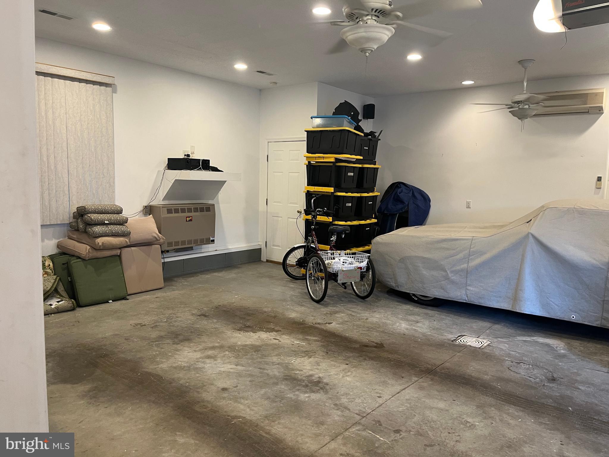 RIVERS END - Residential