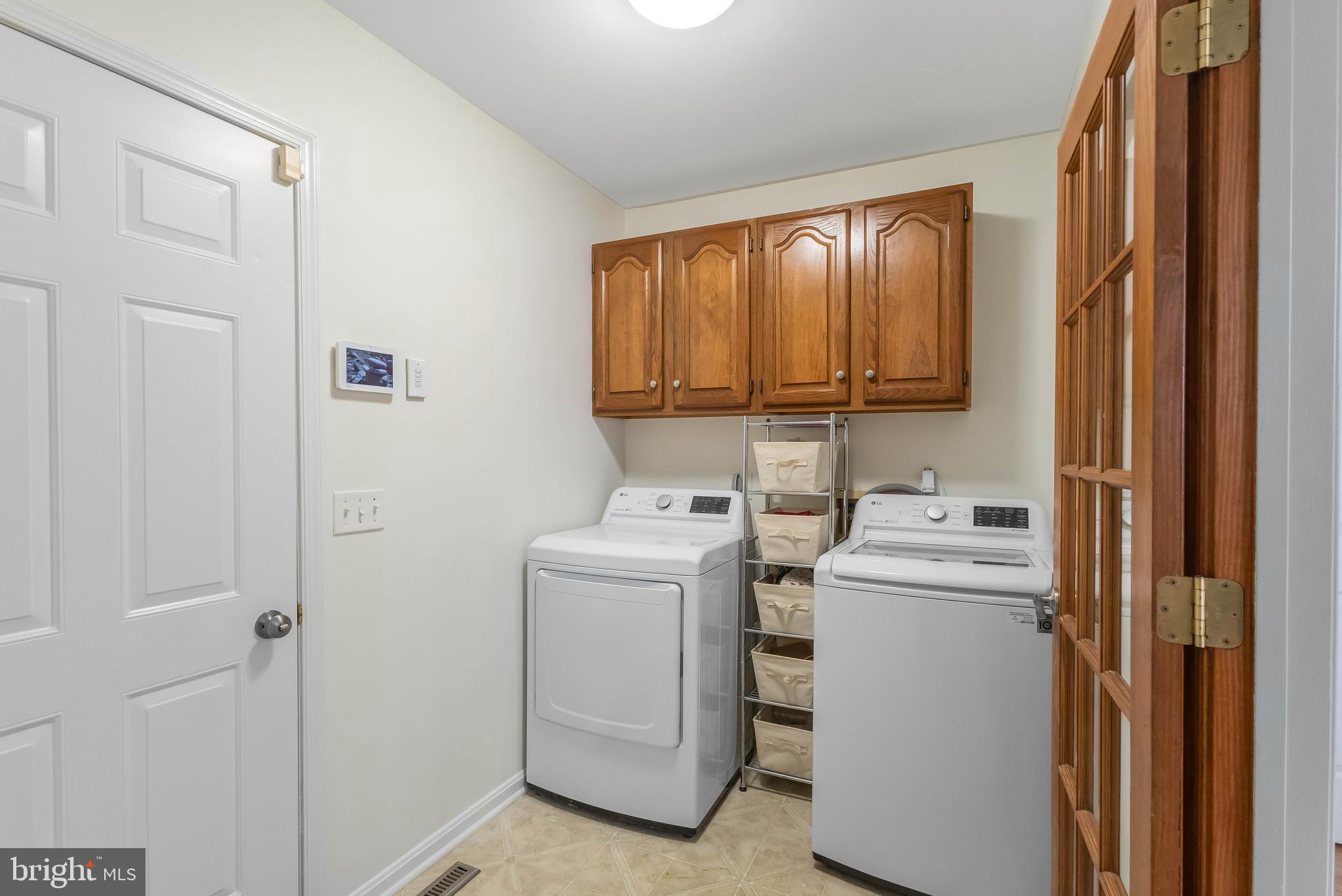 RIVERS END - Residential