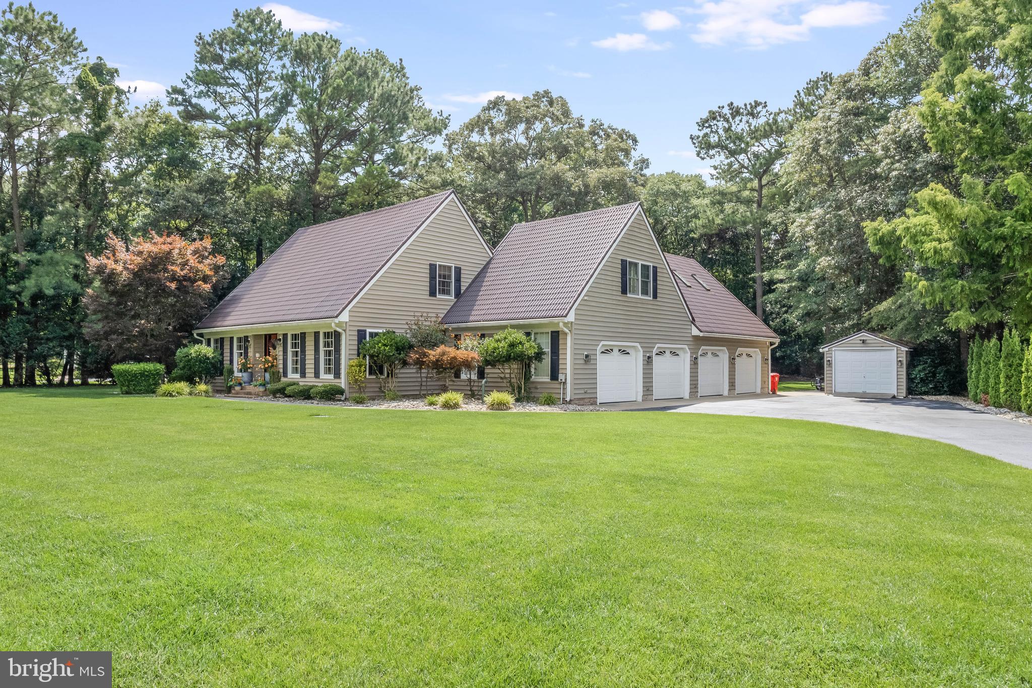 RIVERS END - Residential