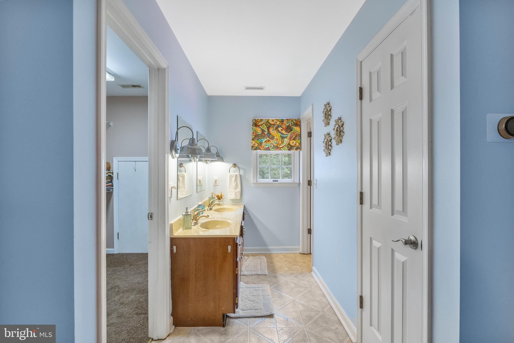 RIVERS END - Residential