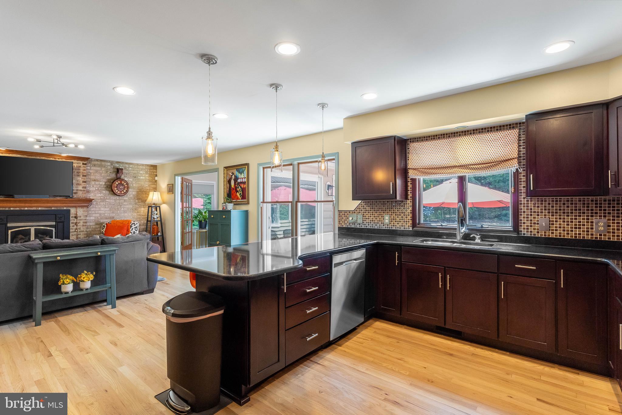 RIVERS END - Residential