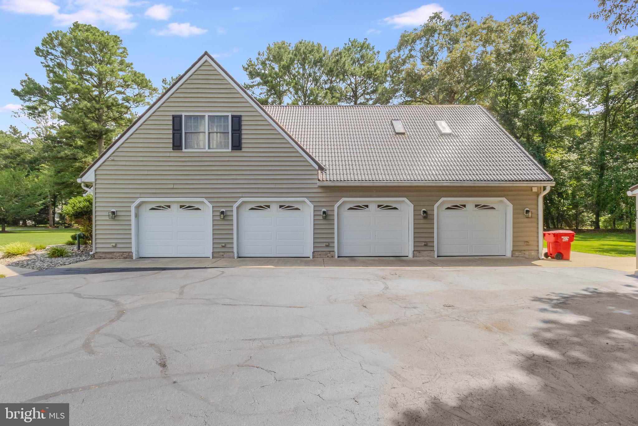 RIVERS END - Residential