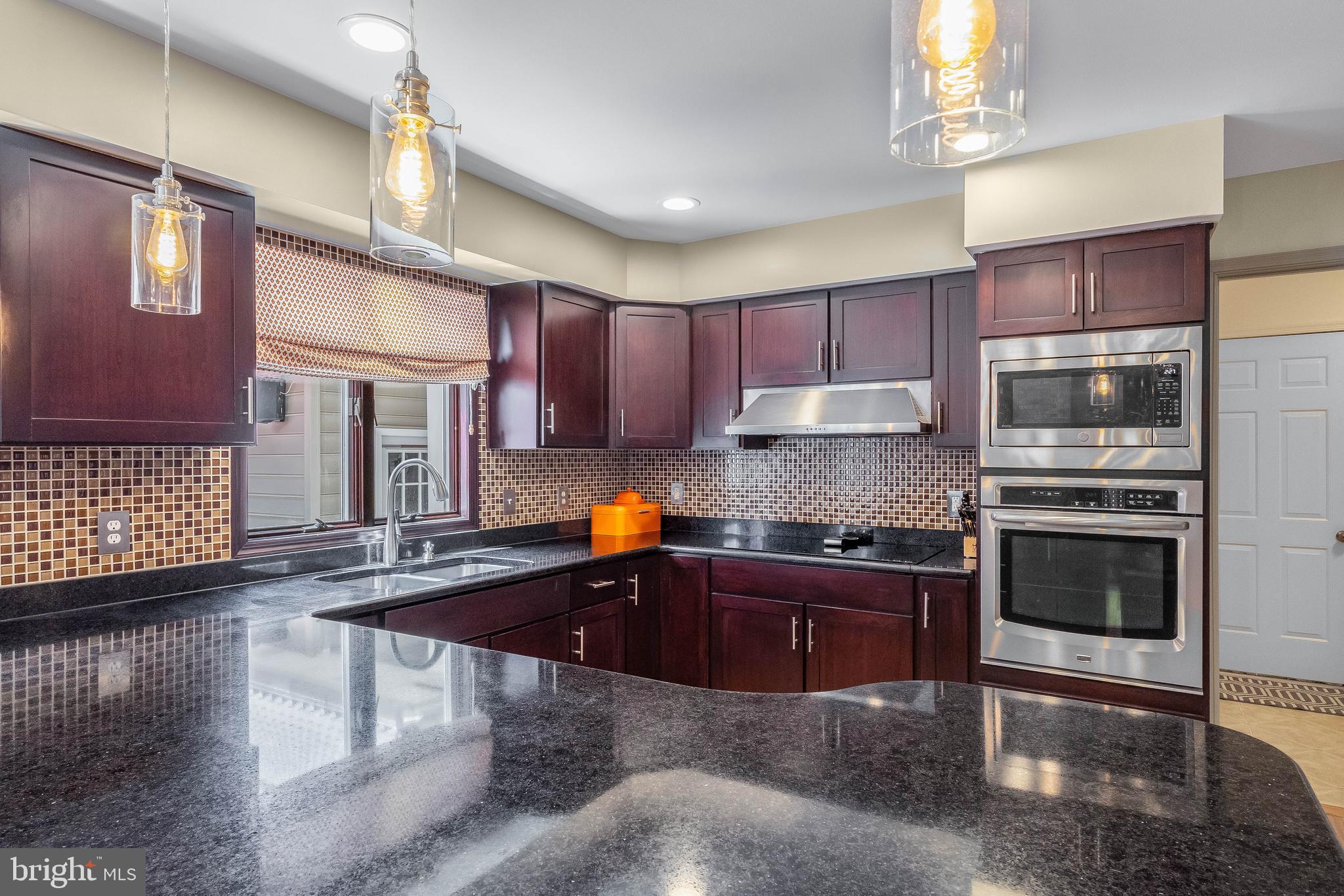 RIVERS END - Residential