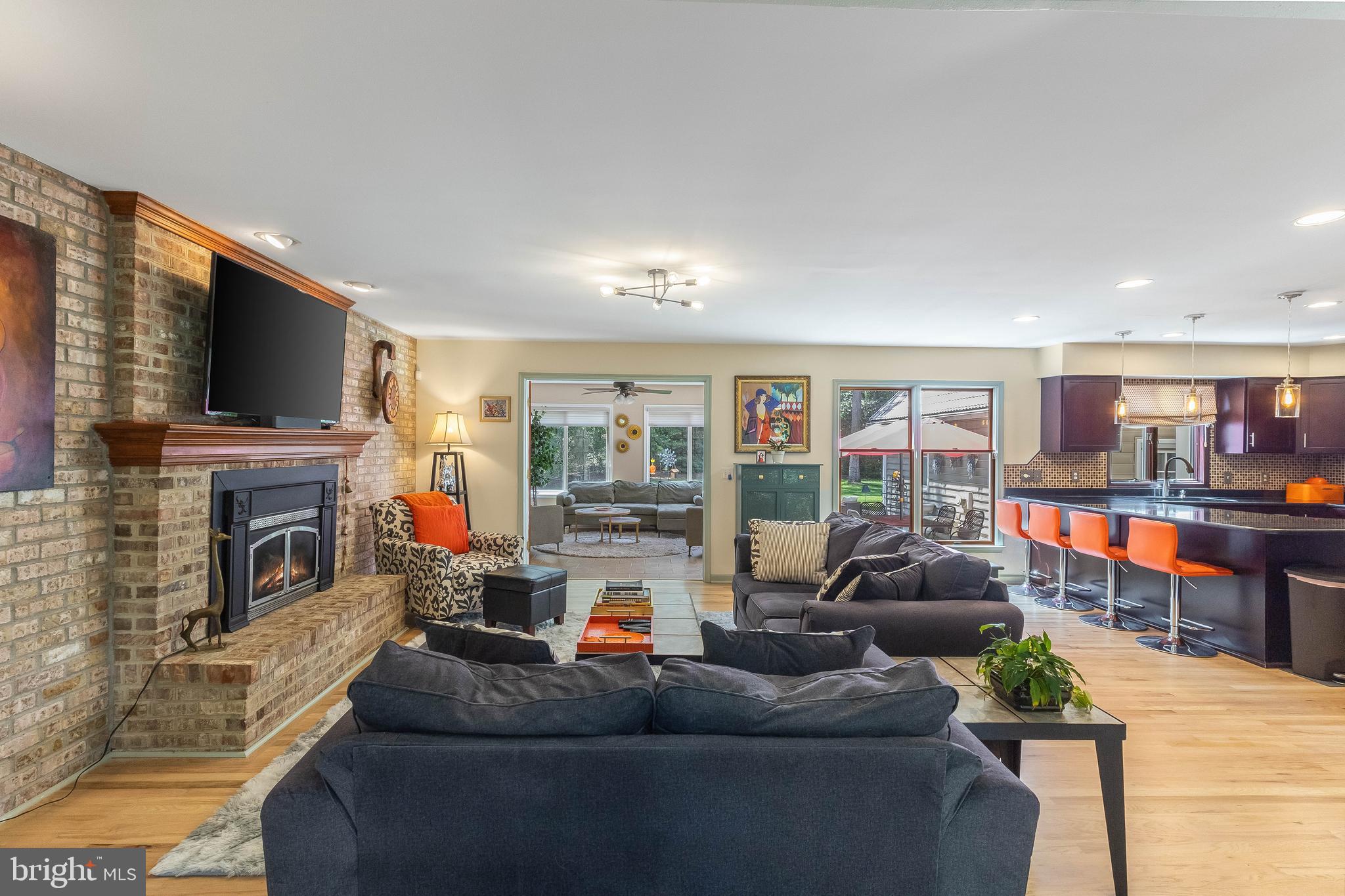 RIVERS END - Residential