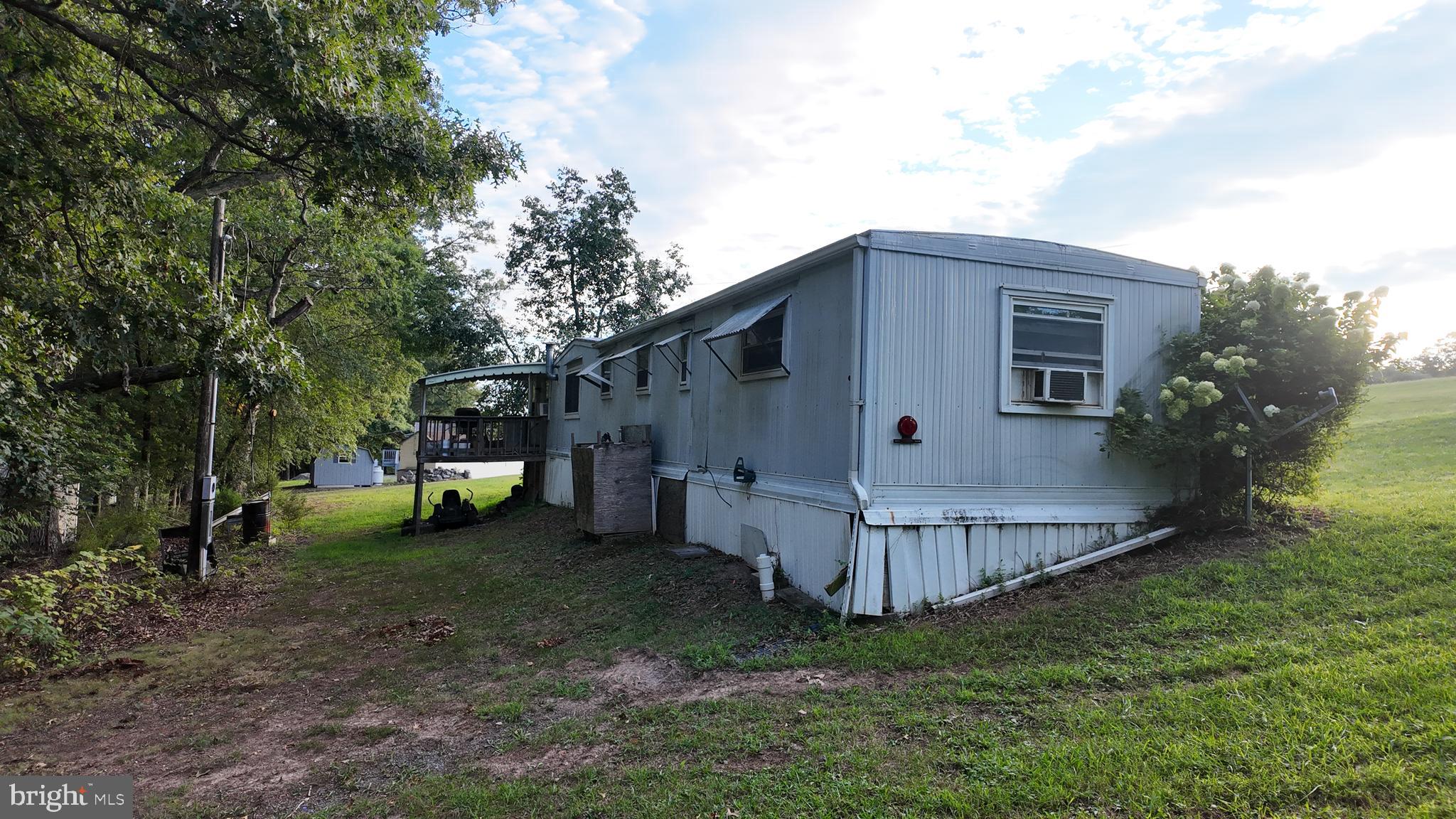607 FELLER DRIVE