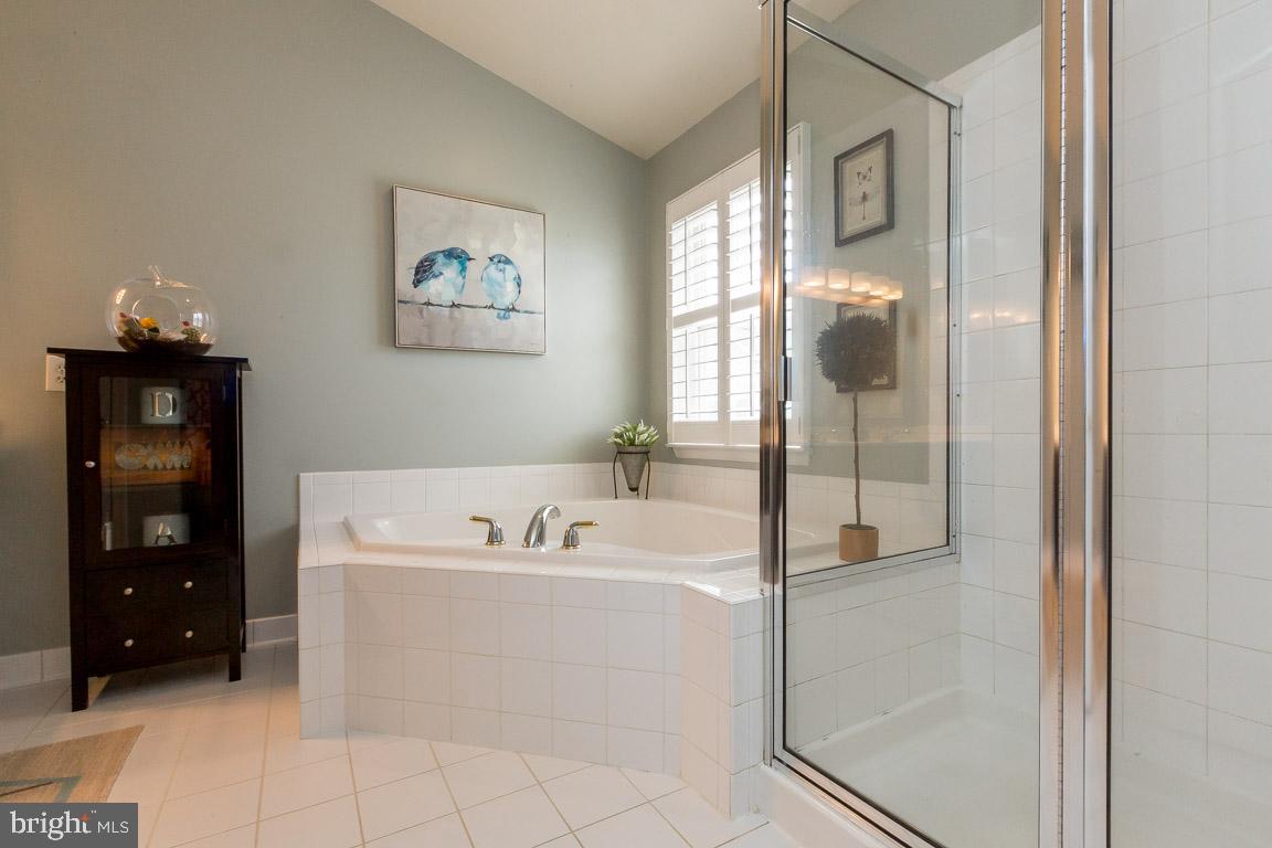 EMERSON - Residential