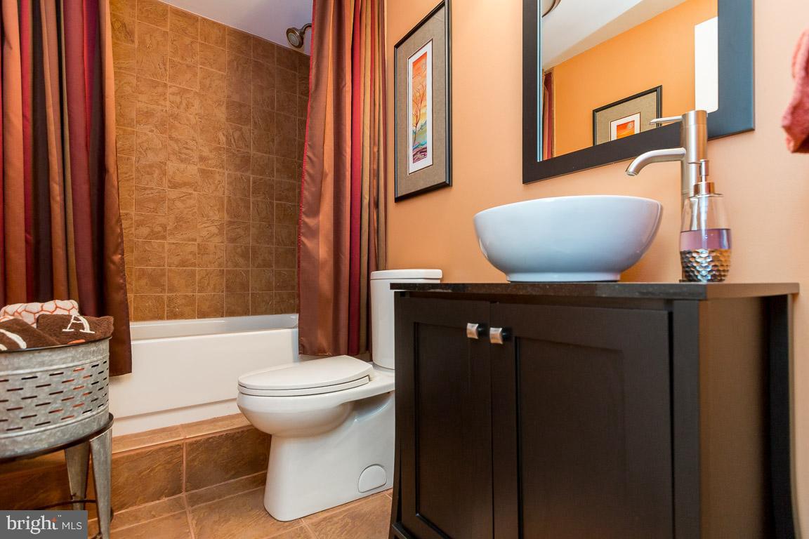 EMERSON - Residential