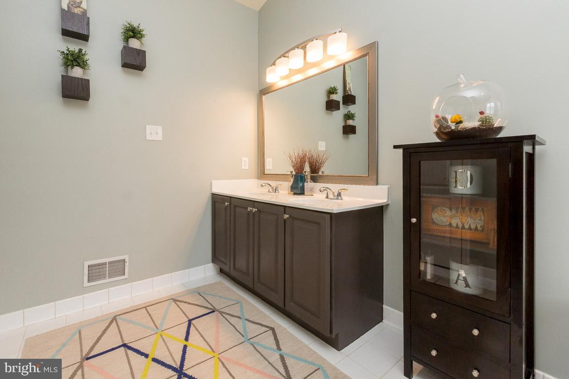 EMERSON - Residential