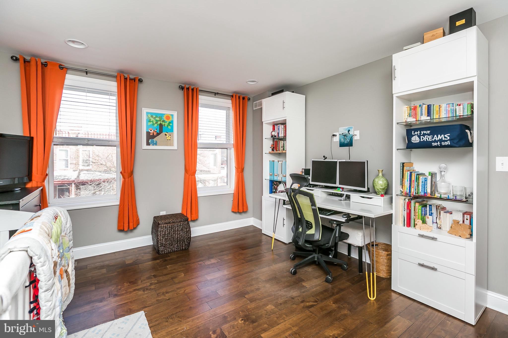 BREWERS HILL - Residential