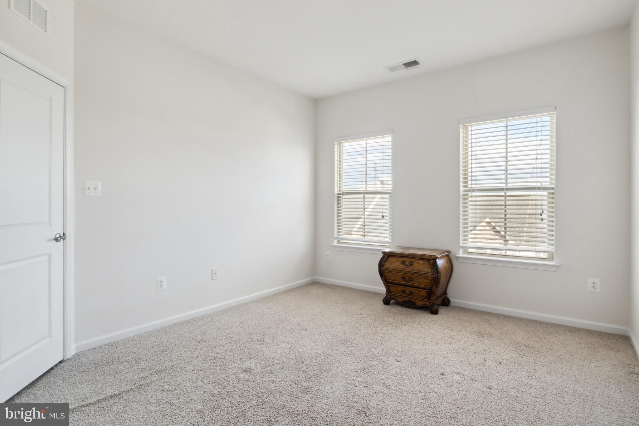 JEFFERSON PLACE - Residential